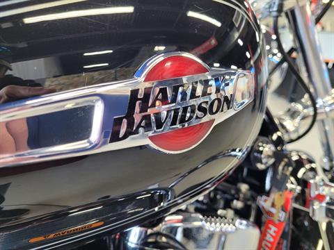 2017 Harley-Davidson 1200 Custom in Fort Myers, Florida - Photo 7