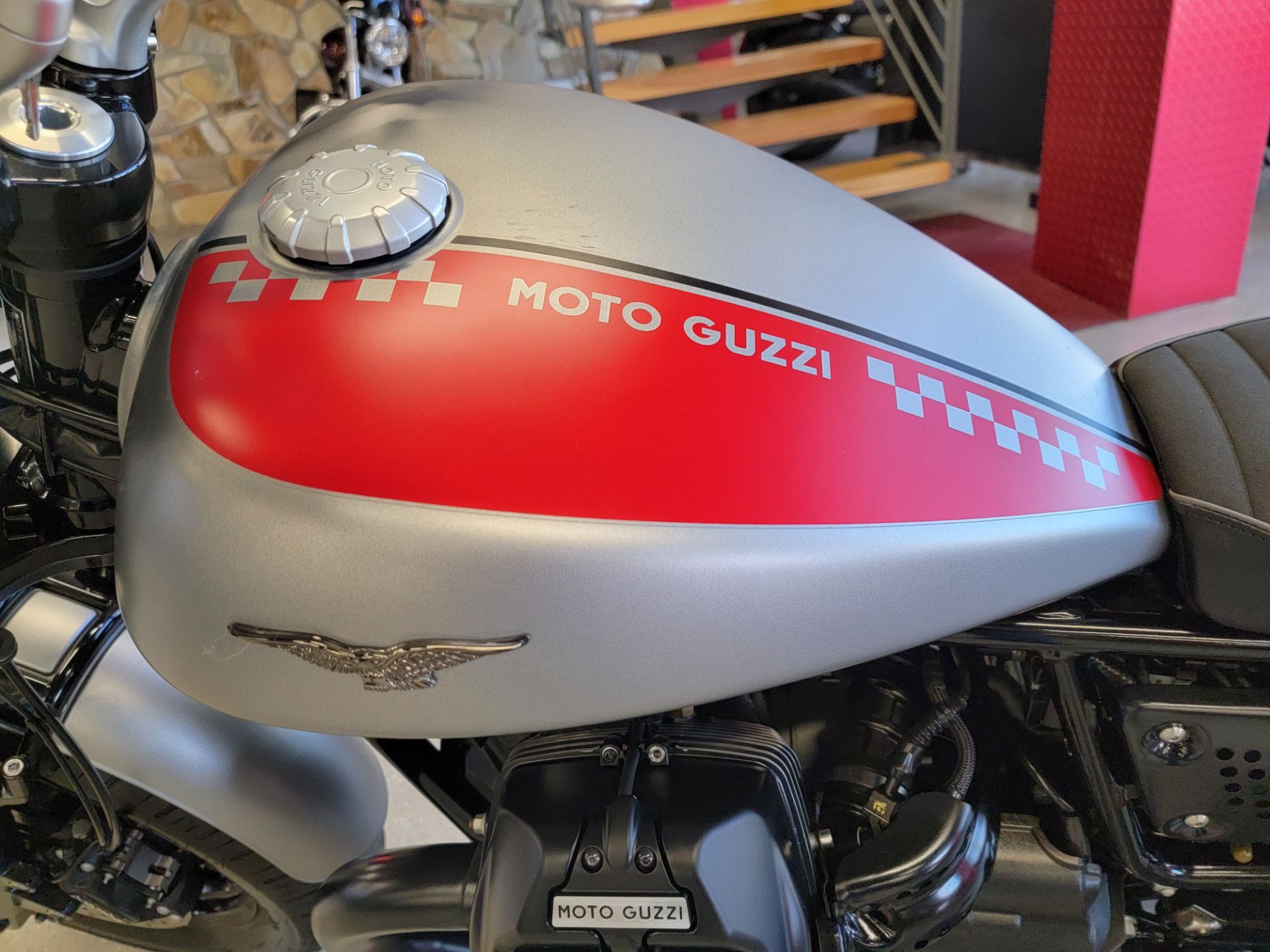2017 Moto Guzzi V9 Bobber in Fort Myers, Florida - Photo 5