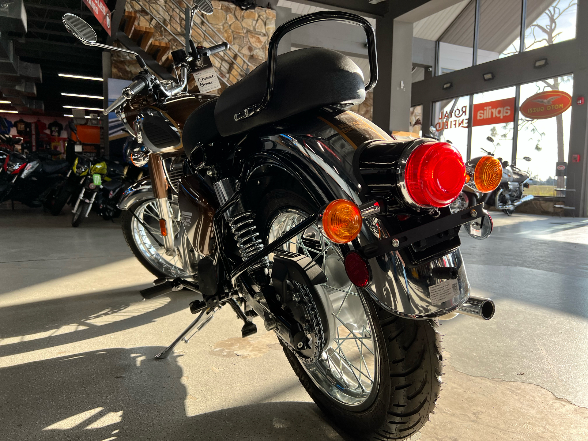 2022 Royal Enfield Classic 350 in Fort Myers, Florida - Photo 12