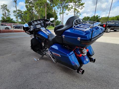 2014 Harley-Davidson CVO™ Limited in Fort Myers, Florida - Photo 5