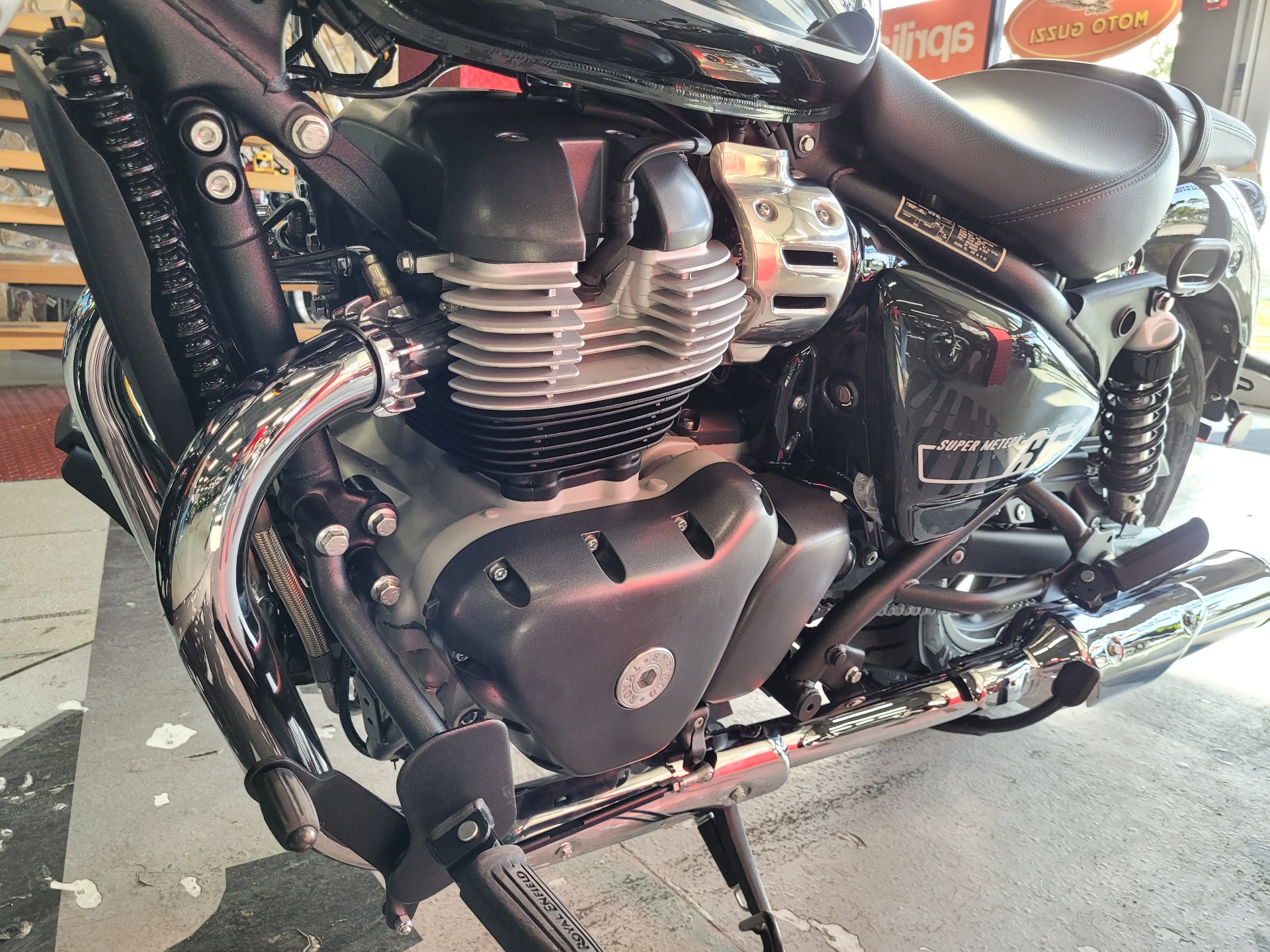 2024 Royal Enfield Super Meteor 650 in Fort Myers, Florida - Photo 7
