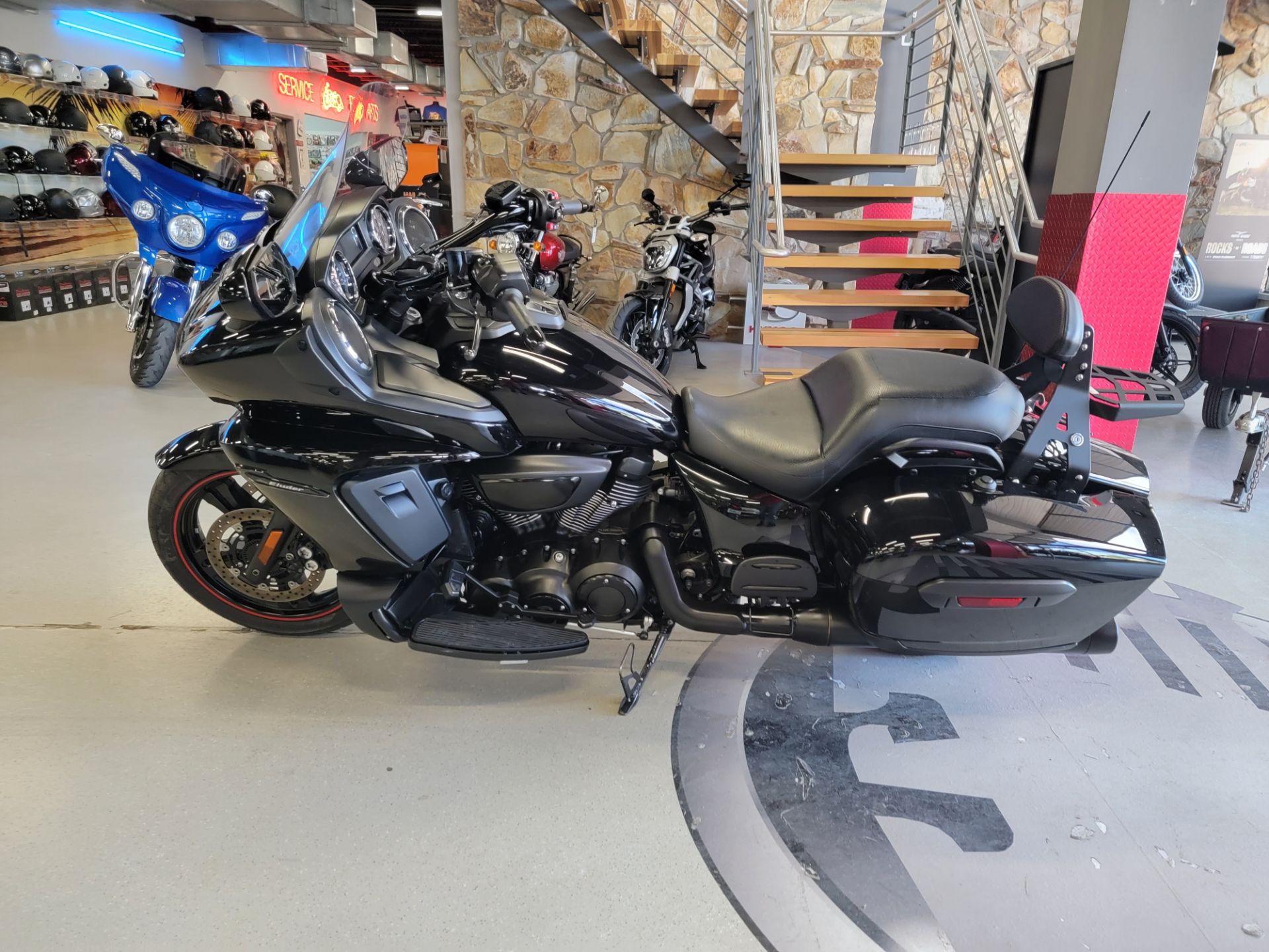 2018 Yamaha Star Eluder in Fort Myers, Florida - Photo 4