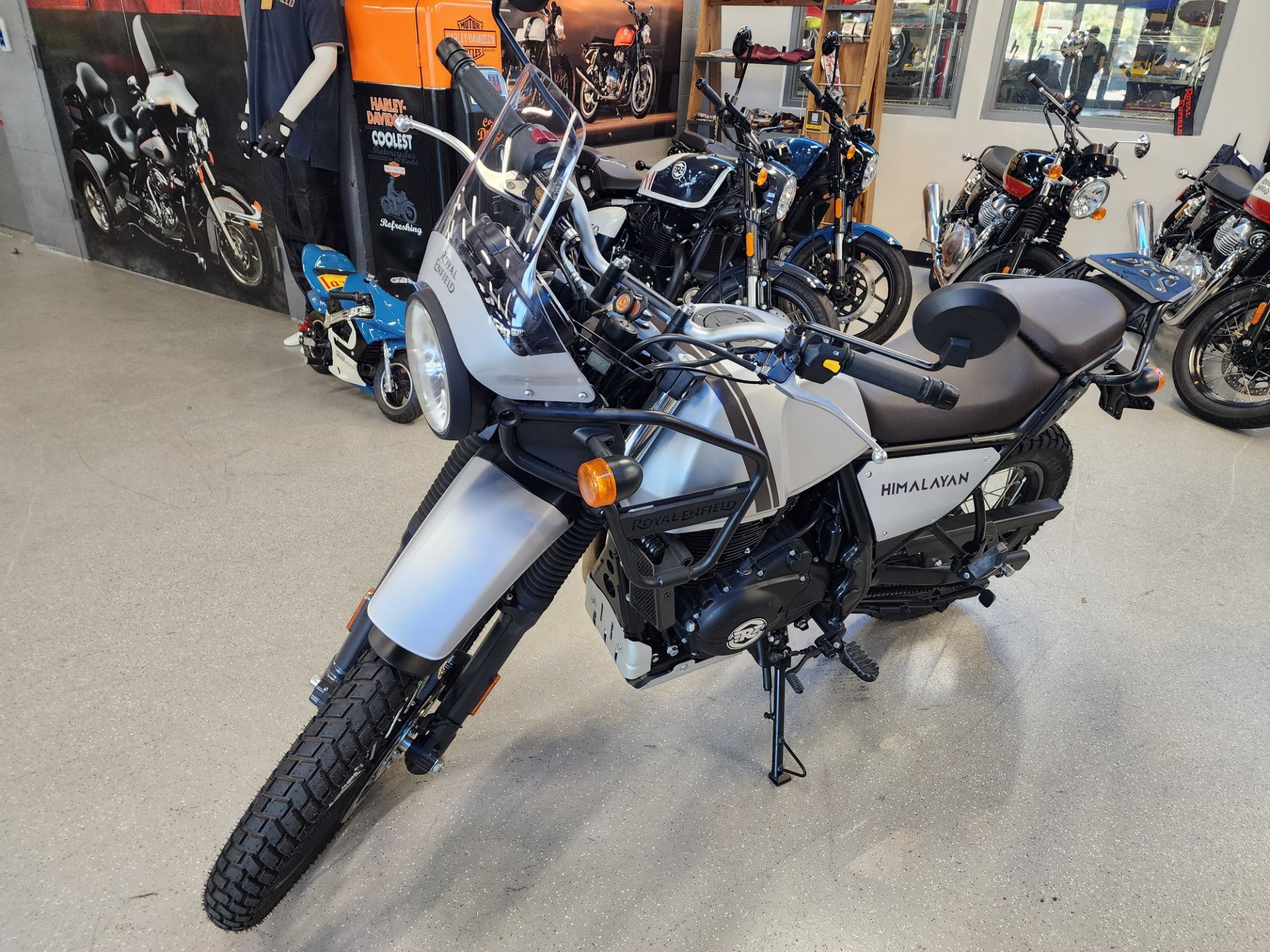 2022 Royal Enfield Himalayan in Fort Myers, Florida - Photo 6