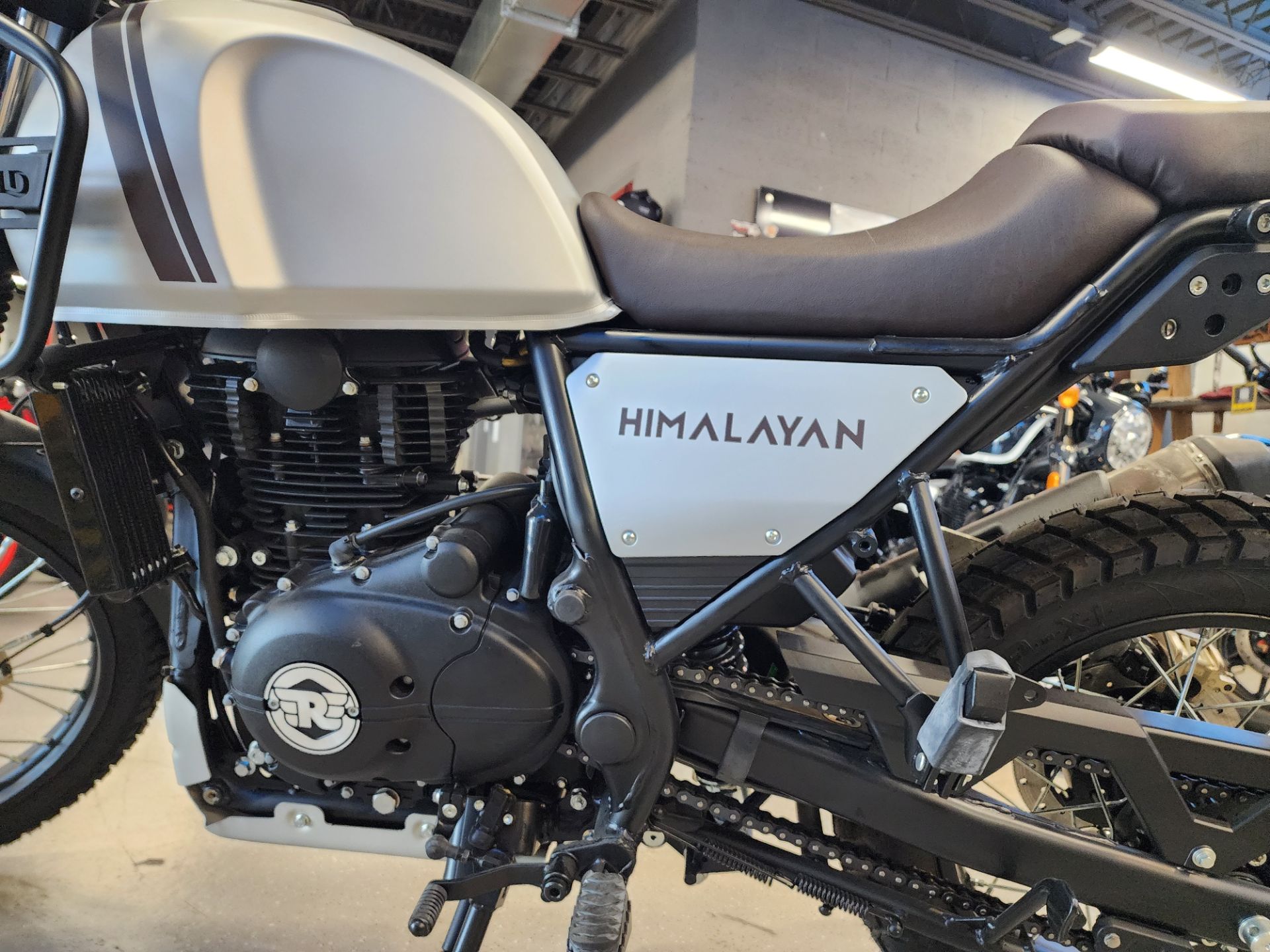 2022 Royal Enfield Himalayan in Fort Myers, Florida - Photo 9