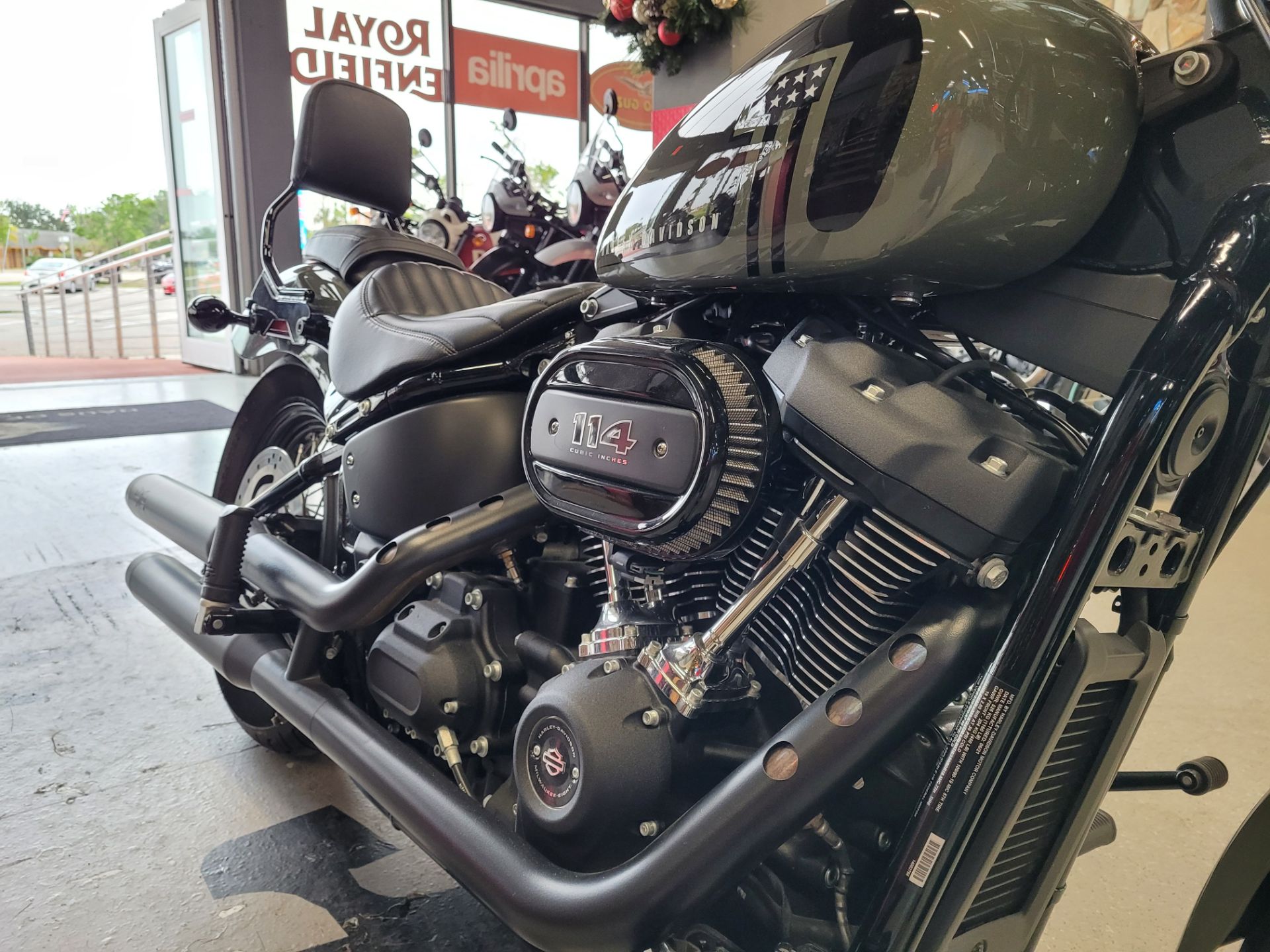 2021 Harley-Davidson Street Bob® 114 in Fort Myers, Florida - Photo 6