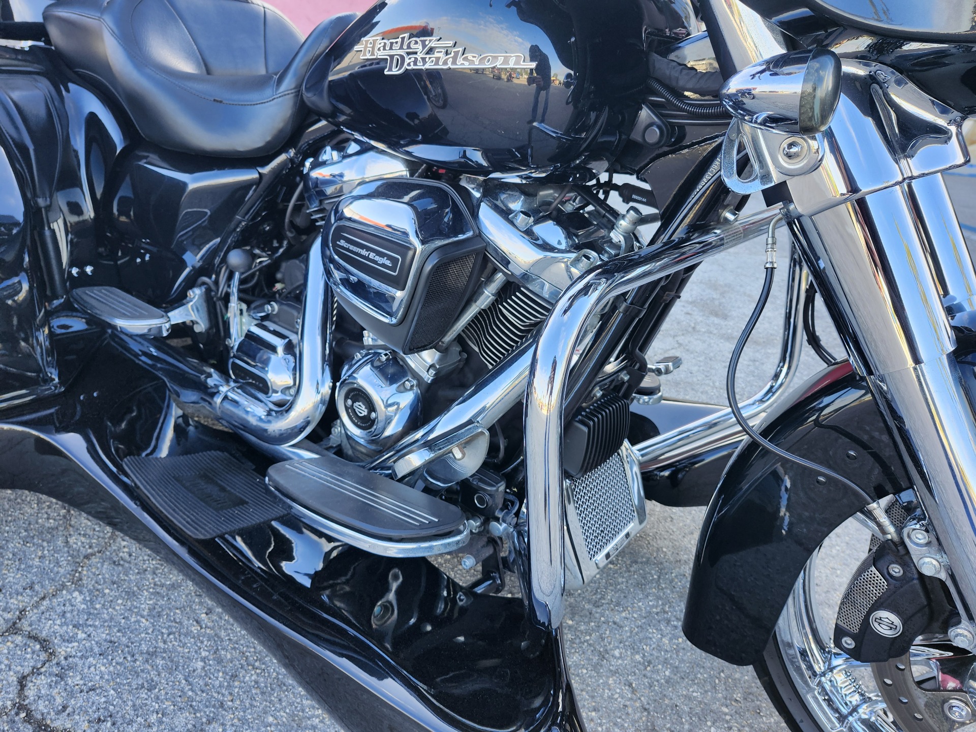 2018 Harley-Davidson Street Glide® in Fort Myers, Florida - Photo 6