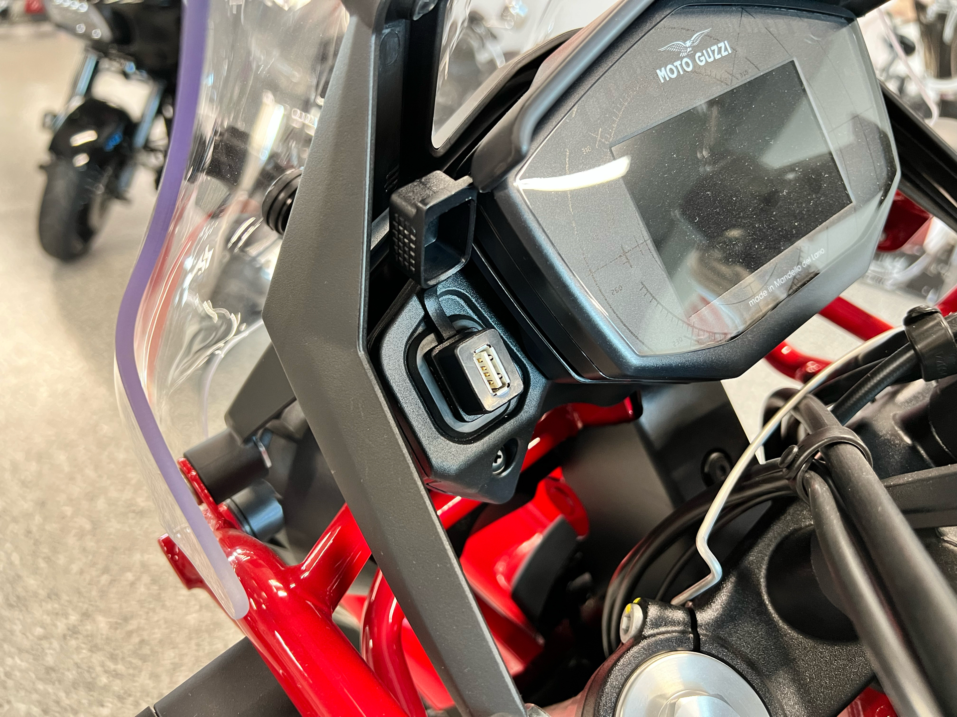 2021 Moto Guzzi V85 TT Adventure E5 in Fort Myers, Florida - Photo 12