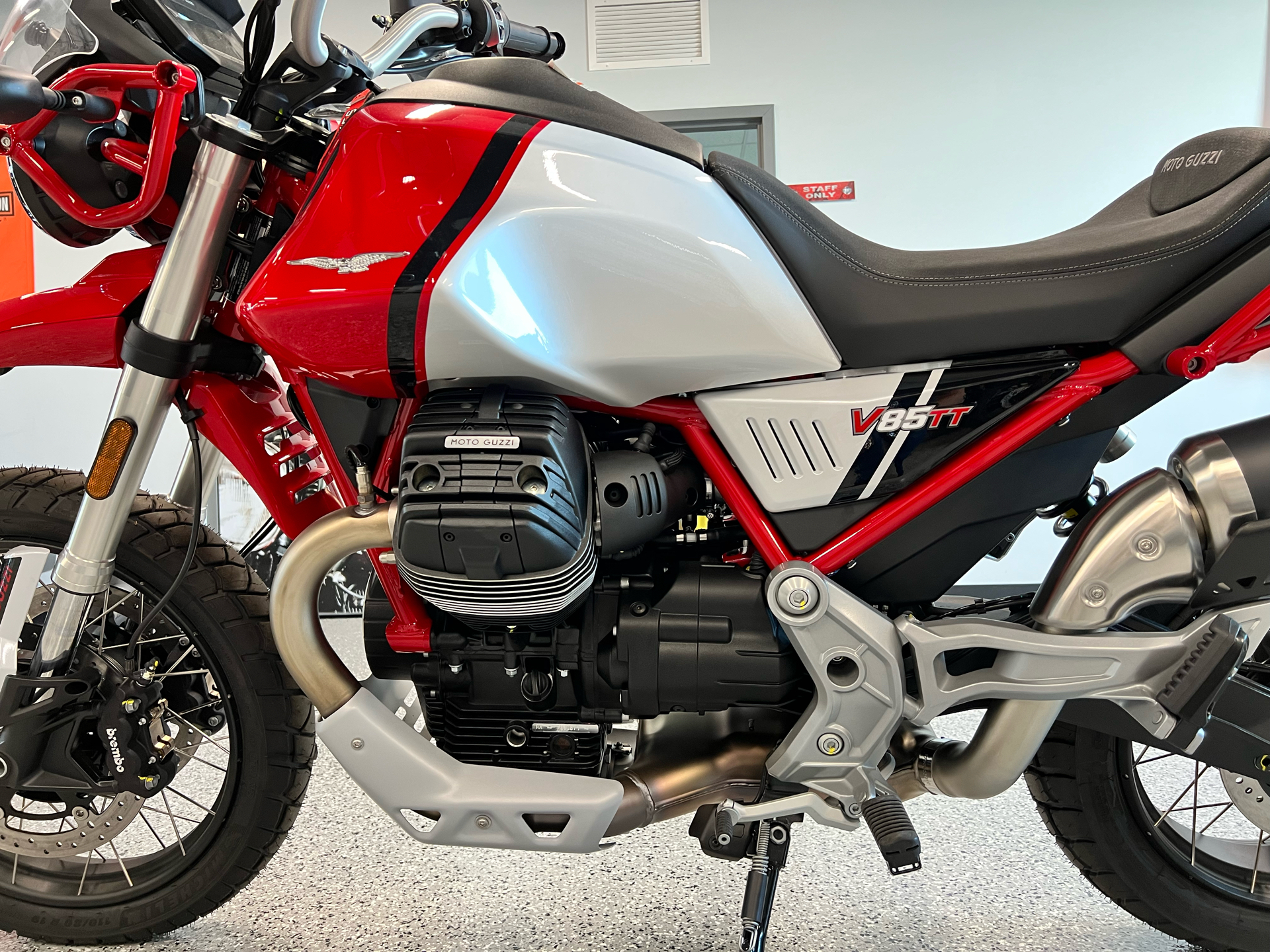 2021 Moto Guzzi V85 TT Adventure E5 in Fort Myers, Florida - Photo 13