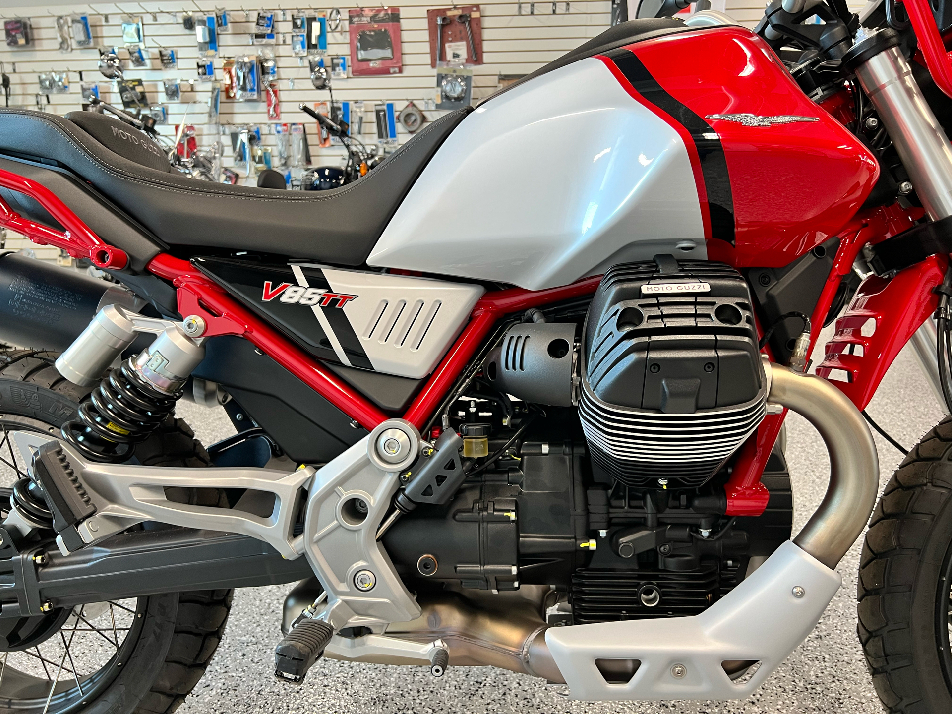 2021 Moto Guzzi V85 TT Adventure E5 in Fort Myers, Florida - Photo 14