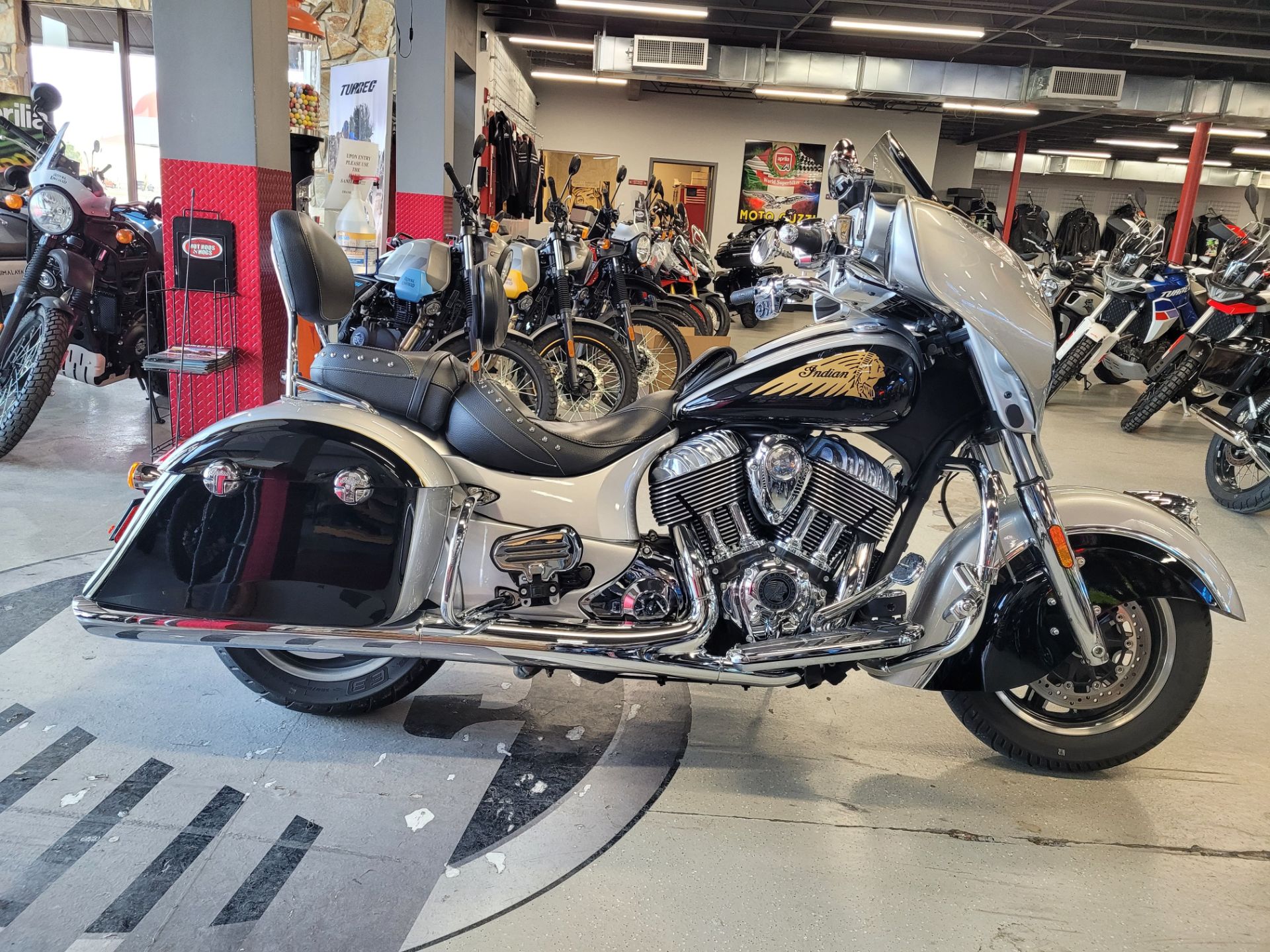 2017 Indian Motorcycle Chieftain® in Fort Myers, Florida - Photo 1