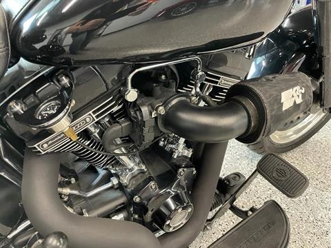 2017 Harley Davidson FATBOY LO in Fort Myers, Florida - Photo 5
