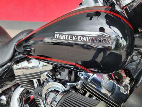 2016 Harley-Davidson Ultra Limited in Fort Myers, Florida - Photo 5