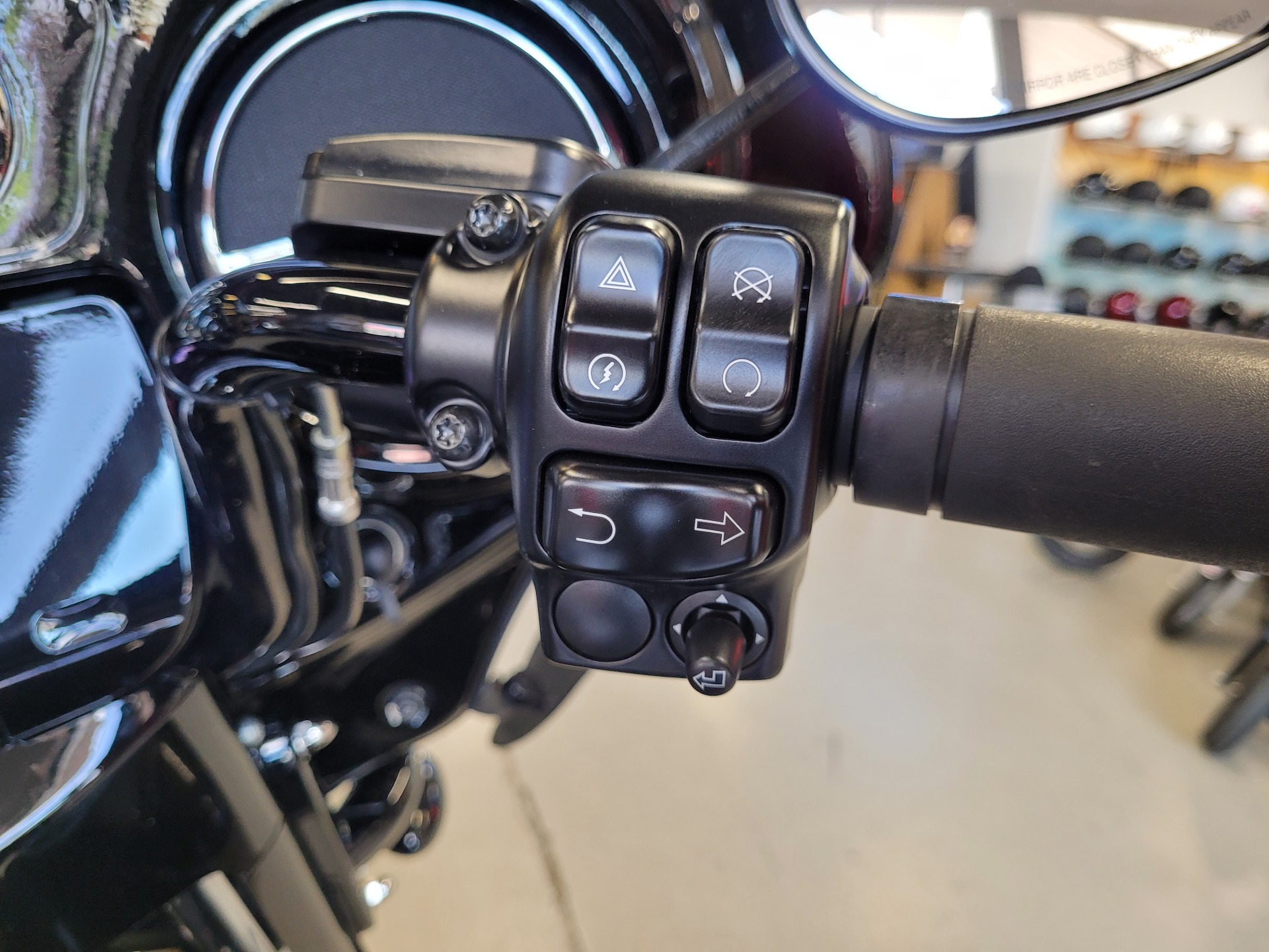 2020 Harley-Davidson Ultra Limited in Fort Myers, Florida - Photo 9