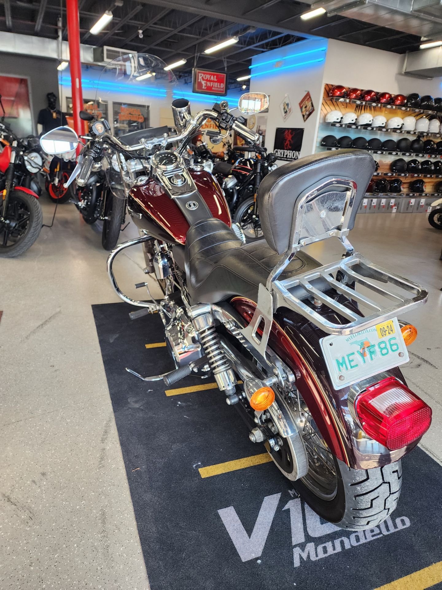 2014 Harley-Davidson Super Glide® Custom in Fort Myers, Florida - Photo 4