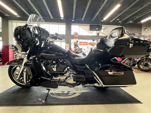 2019 Harley-Davidson Ultra Limited Low in Fort Myers, Florida - Photo 4