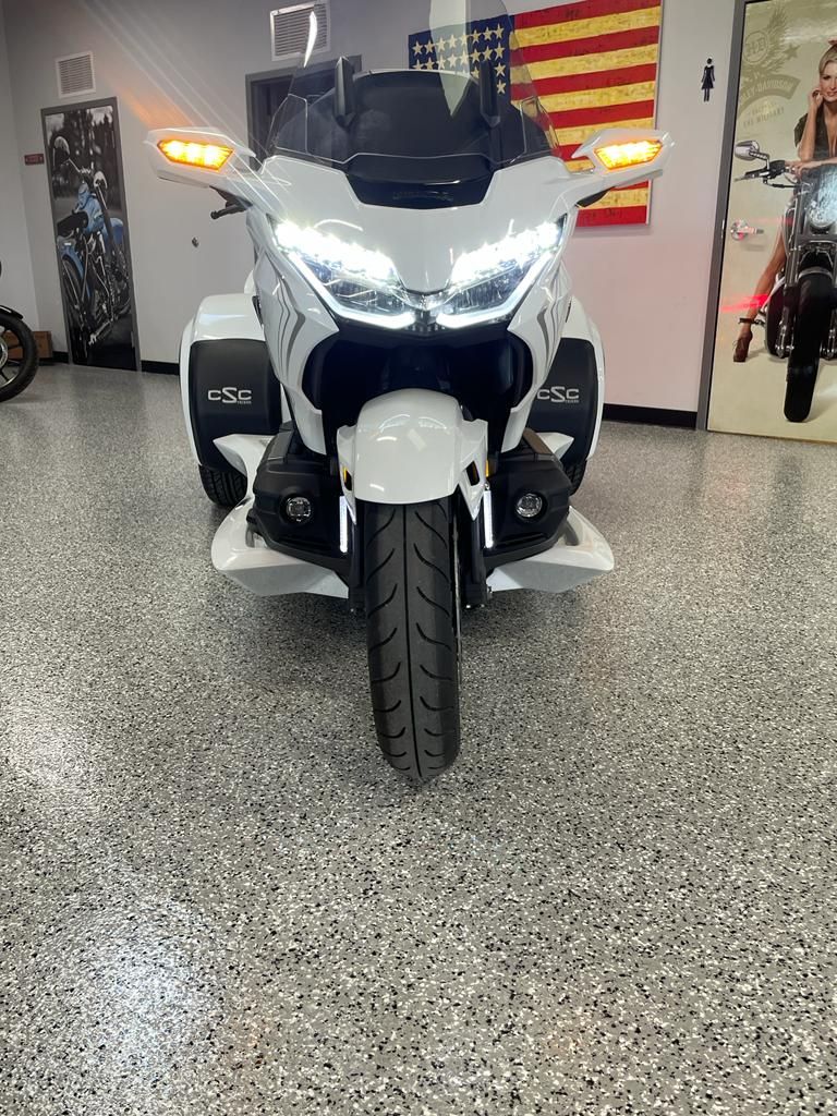 2020 HONDA GL 1800 DCT in Fort Myers, Florida - Photo 4