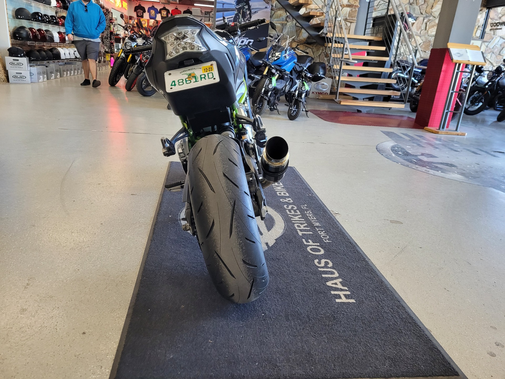 2017 Kawasaki Z900 ABS in Fort Myers, Florida - Photo 4