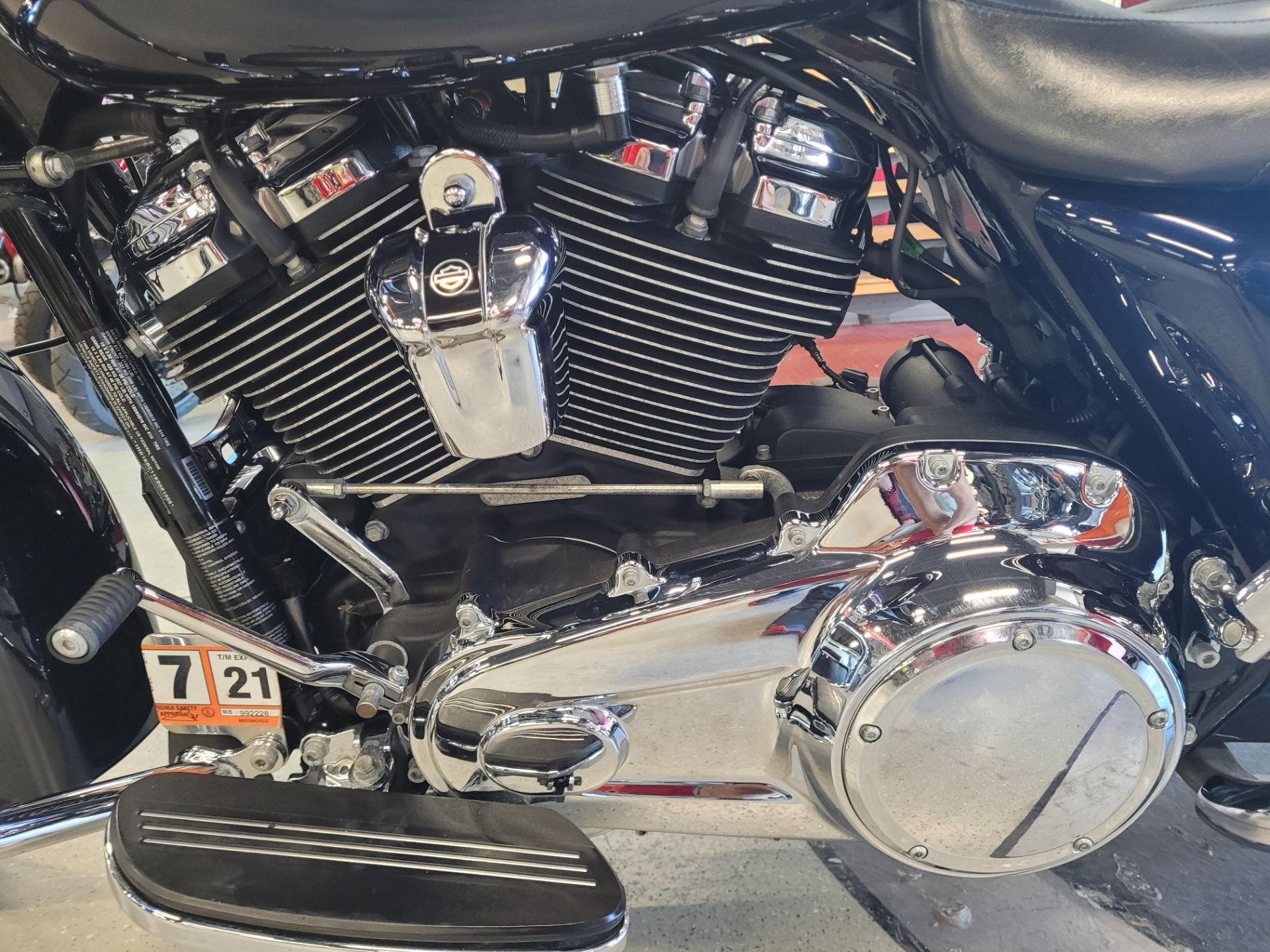 2019 Harley-Davidson Street Glide® in Fort Myers, Florida - Photo 6