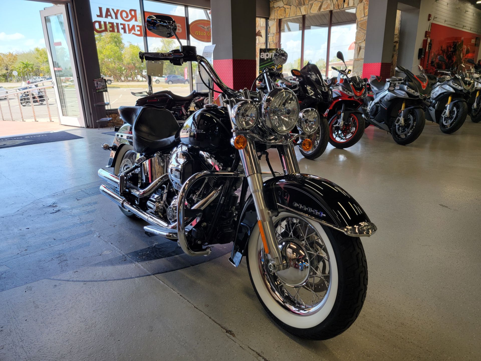 2017 Harley-Davidson Softail® Deluxe in Fort Myers, Florida - Photo 2