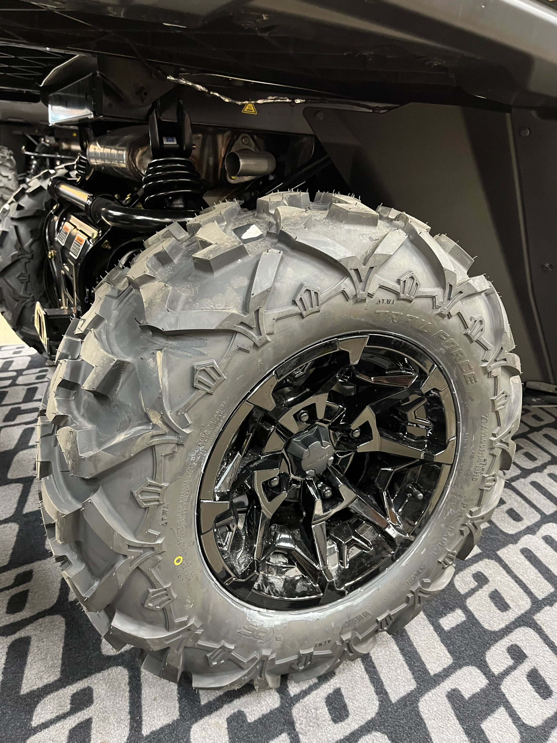 2023 Can-Am Defender MAX XT HD9 in Montrose, Pennsylvania - Photo 9
