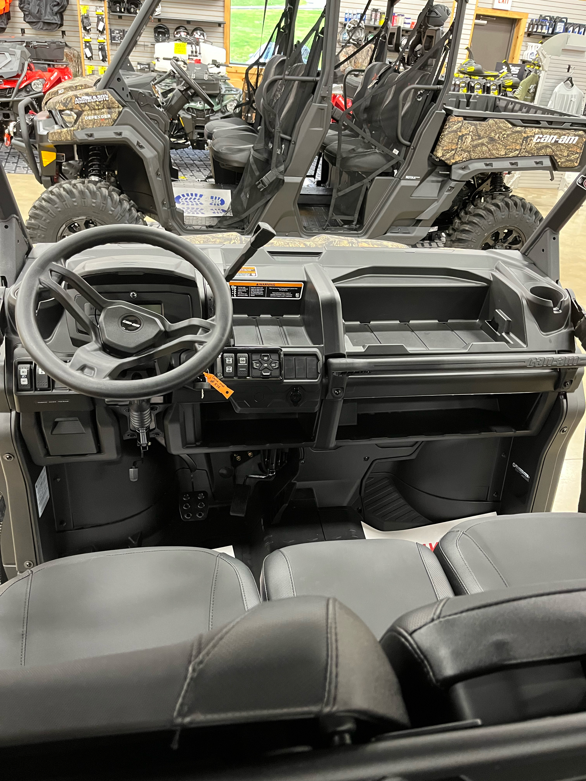2023 Can-Am Defender MAX XT HD9 in Montrose, Pennsylvania - Photo 14