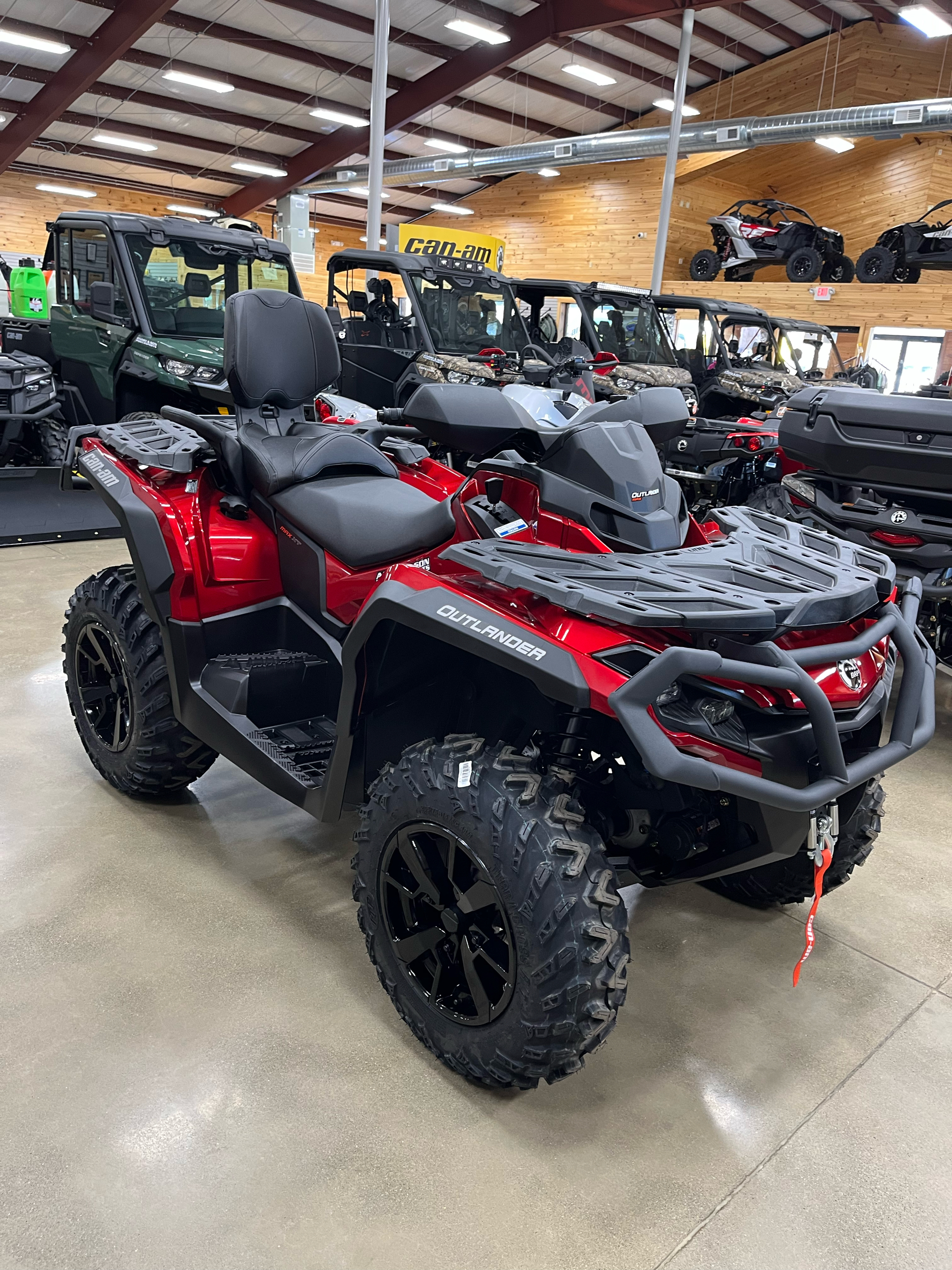 2024 Can-Am Outlander MAX XT 850 in Montrose, Pennsylvania - Photo 3