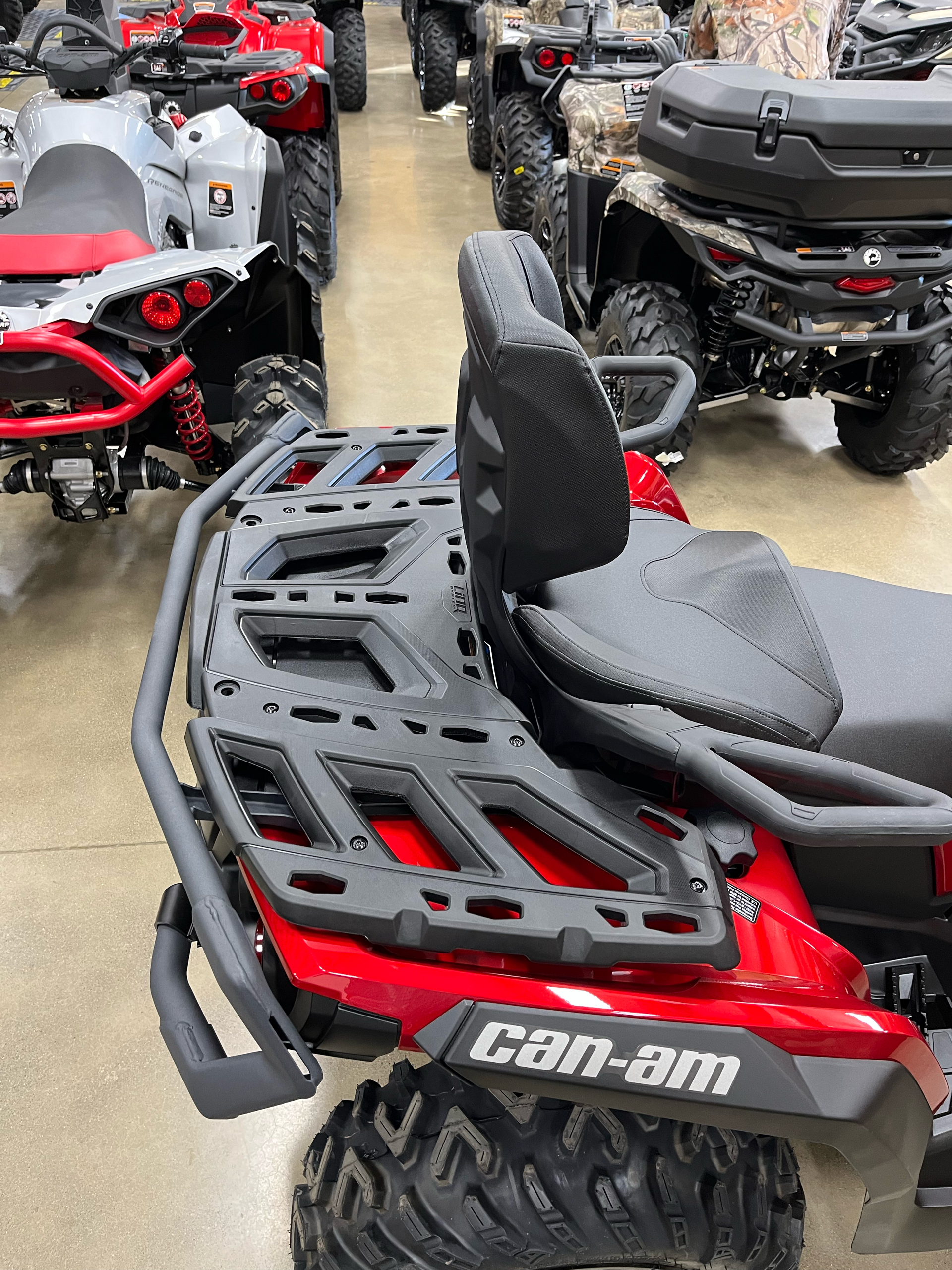 2024 Can-Am Outlander MAX XT 850 in Montrose, Pennsylvania - Photo 9