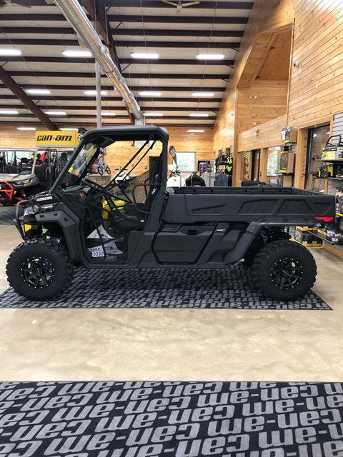2022 Can-Am Defender Pro Lone Star HD10 in Montrose, Pennsylvania - Photo 4