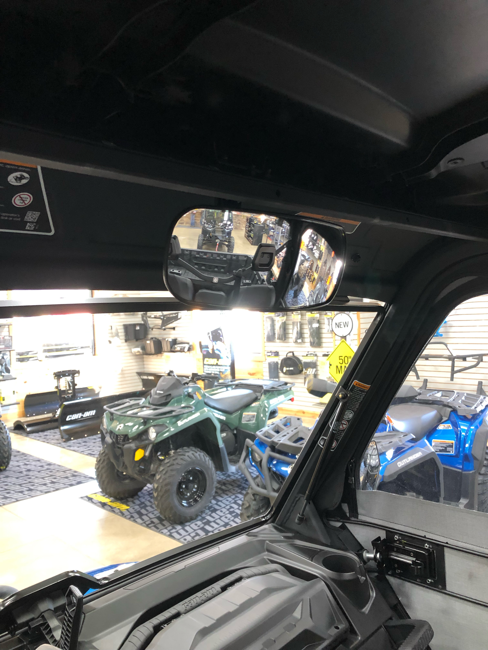 2022 Can-Am Defender XT HD10 in Montrose, Pennsylvania - Photo 8