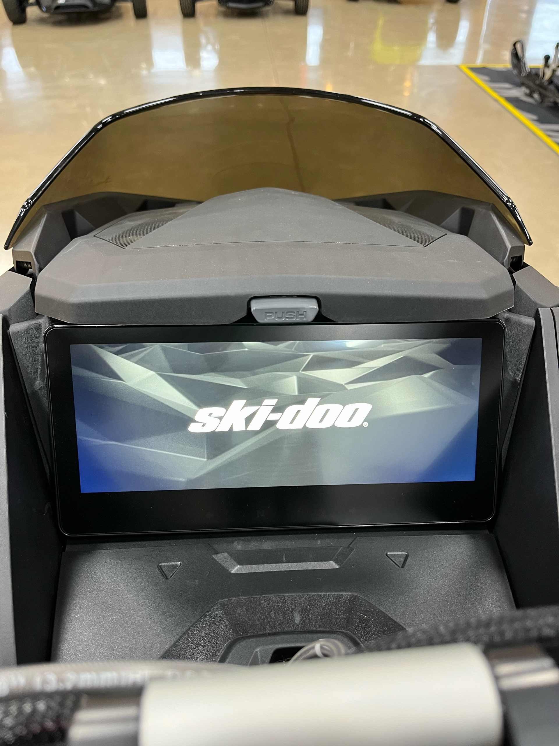 2023 Ski-Doo Renegade X-RS 850 E-TEC ES Ice Ripper XT 1.5 Smart-Shox Pilot Tx w/ 10.5 in. Touchscreen in Montrose, Pennsylvania - Photo 13