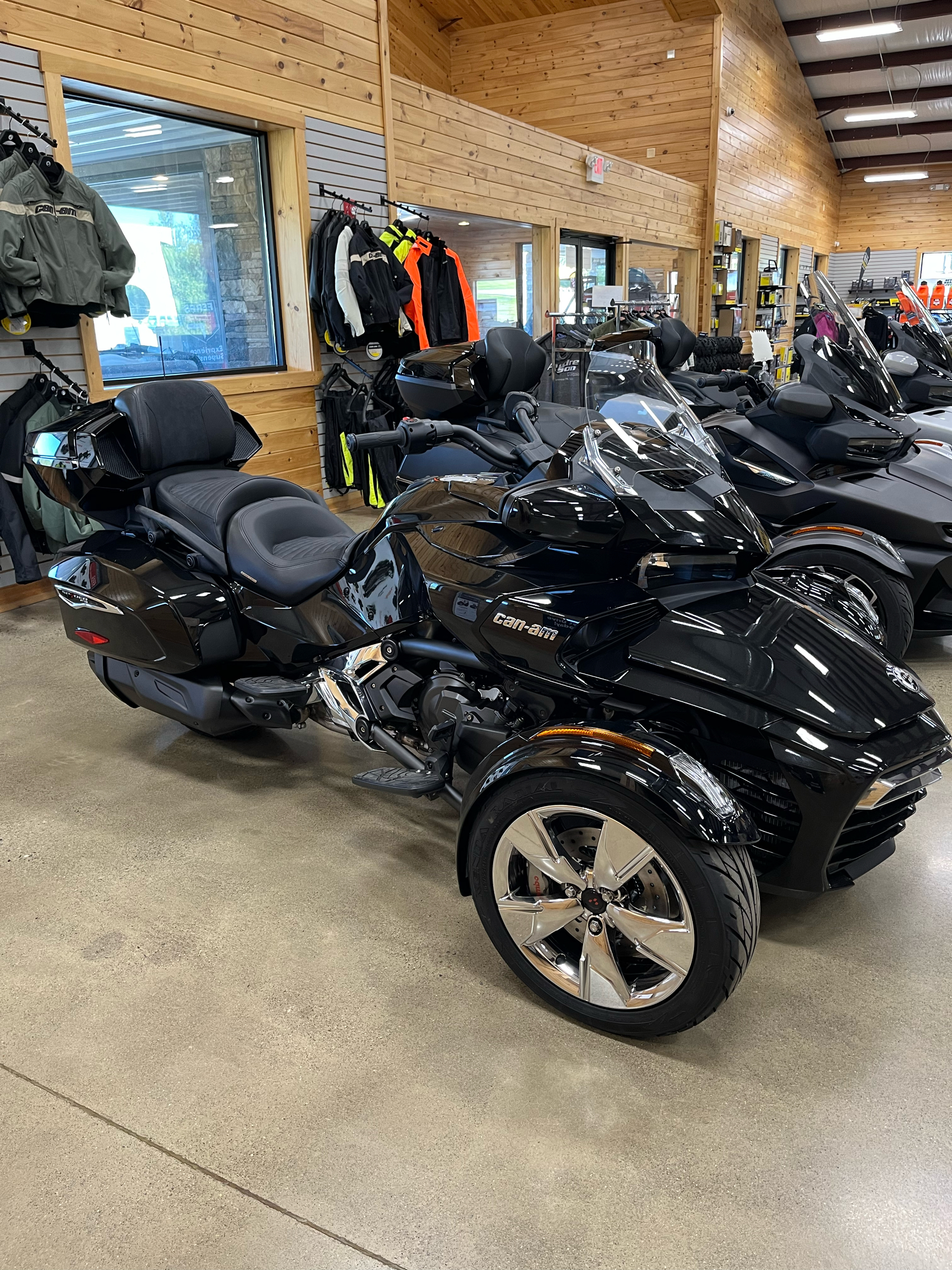 2022 Can-Am Spyder F3 Limited in Montrose, Pennsylvania - Photo 1