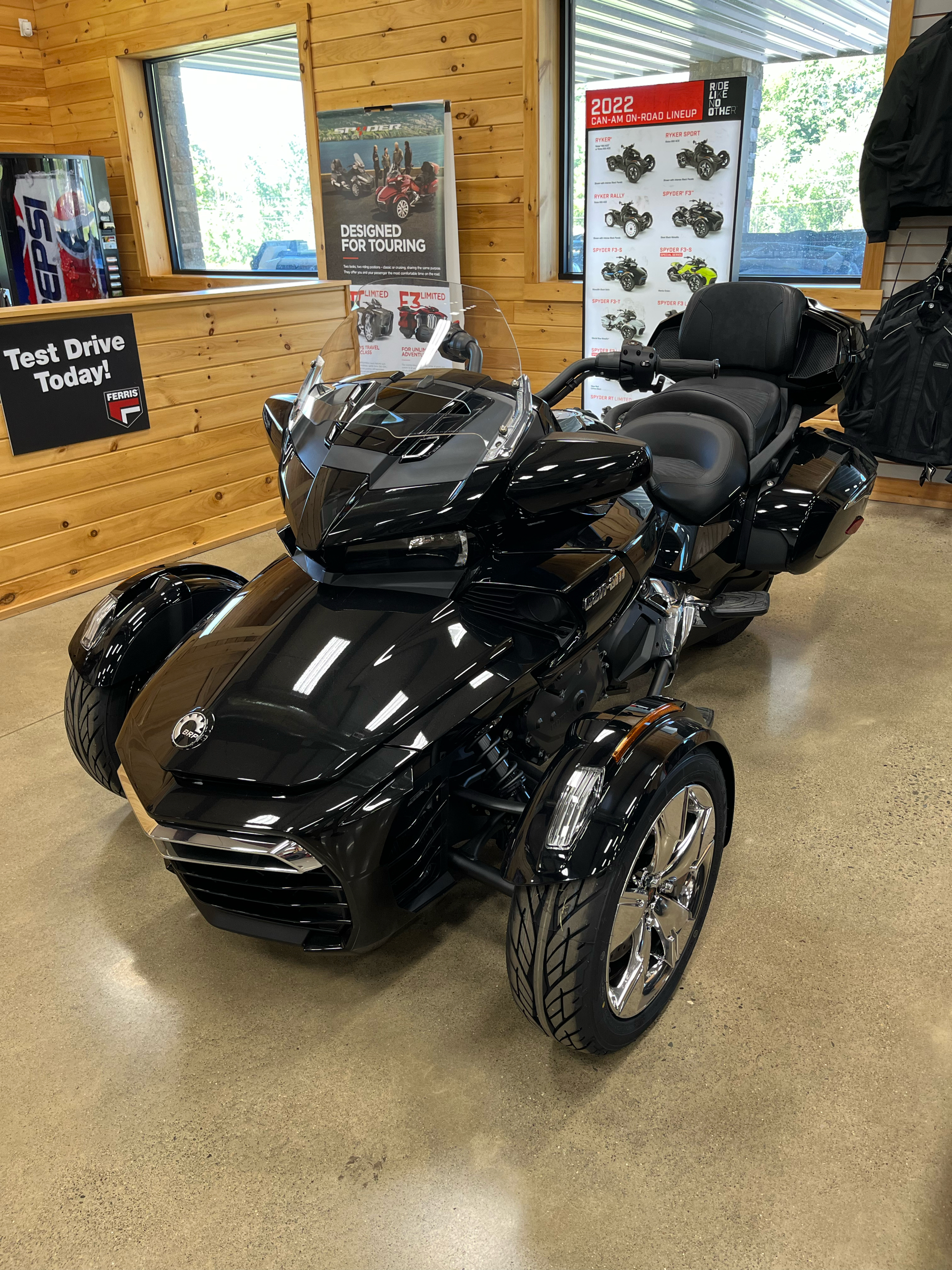 2022 Can-Am Spyder F3 Limited in Montrose, Pennsylvania - Photo 9