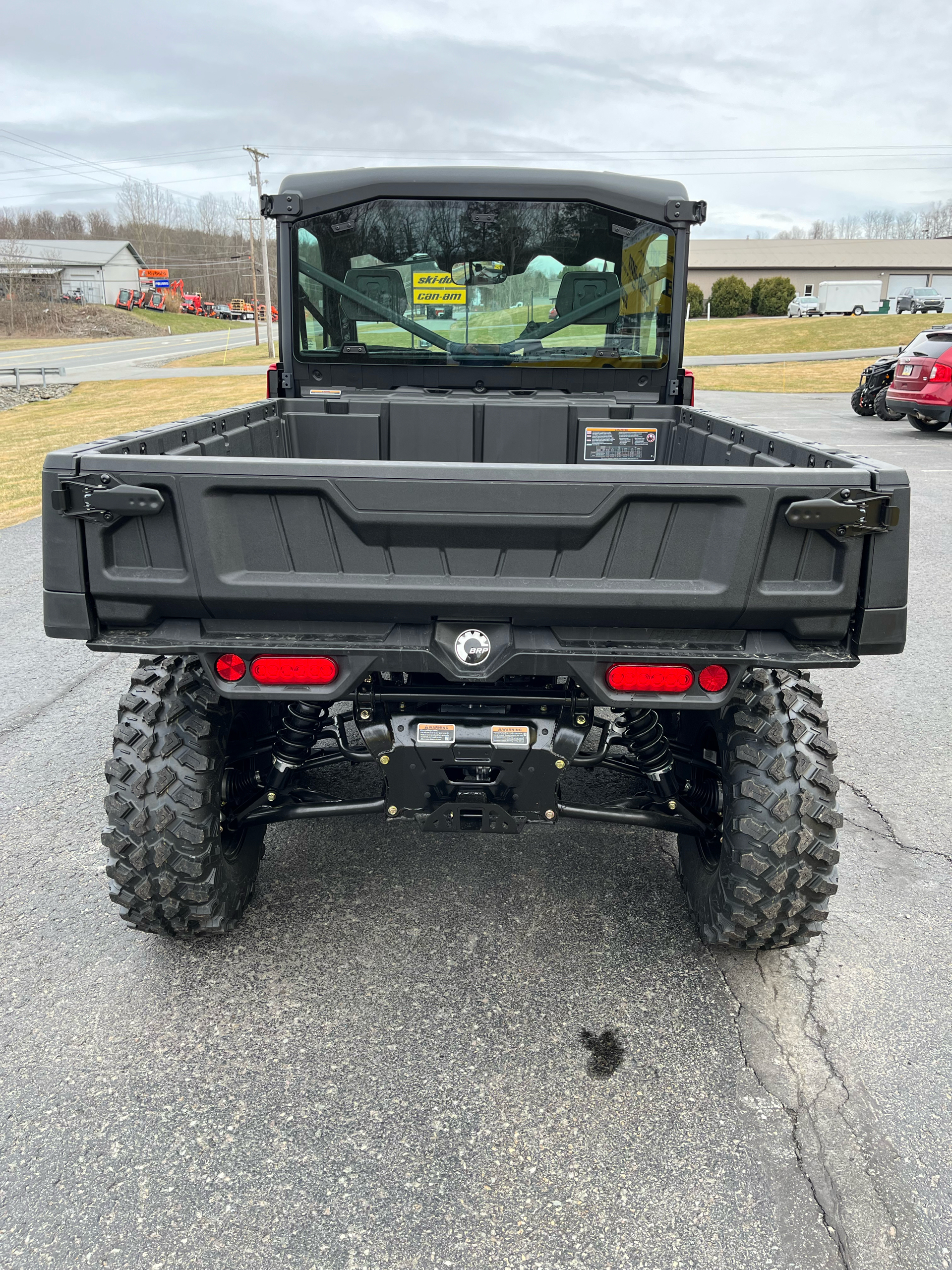 2024 Can-Am Defender 6x6 Limited in Montrose, Pennsylvania - Photo 8