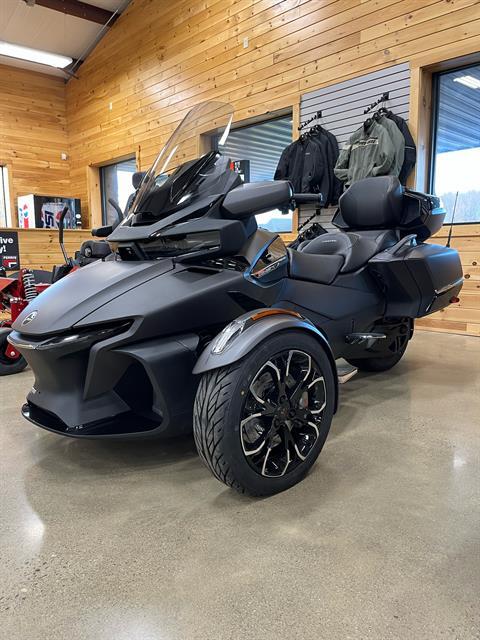 2022 Can-Am Spyder RT Limited in Montrose, Pennsylvania - Photo 2