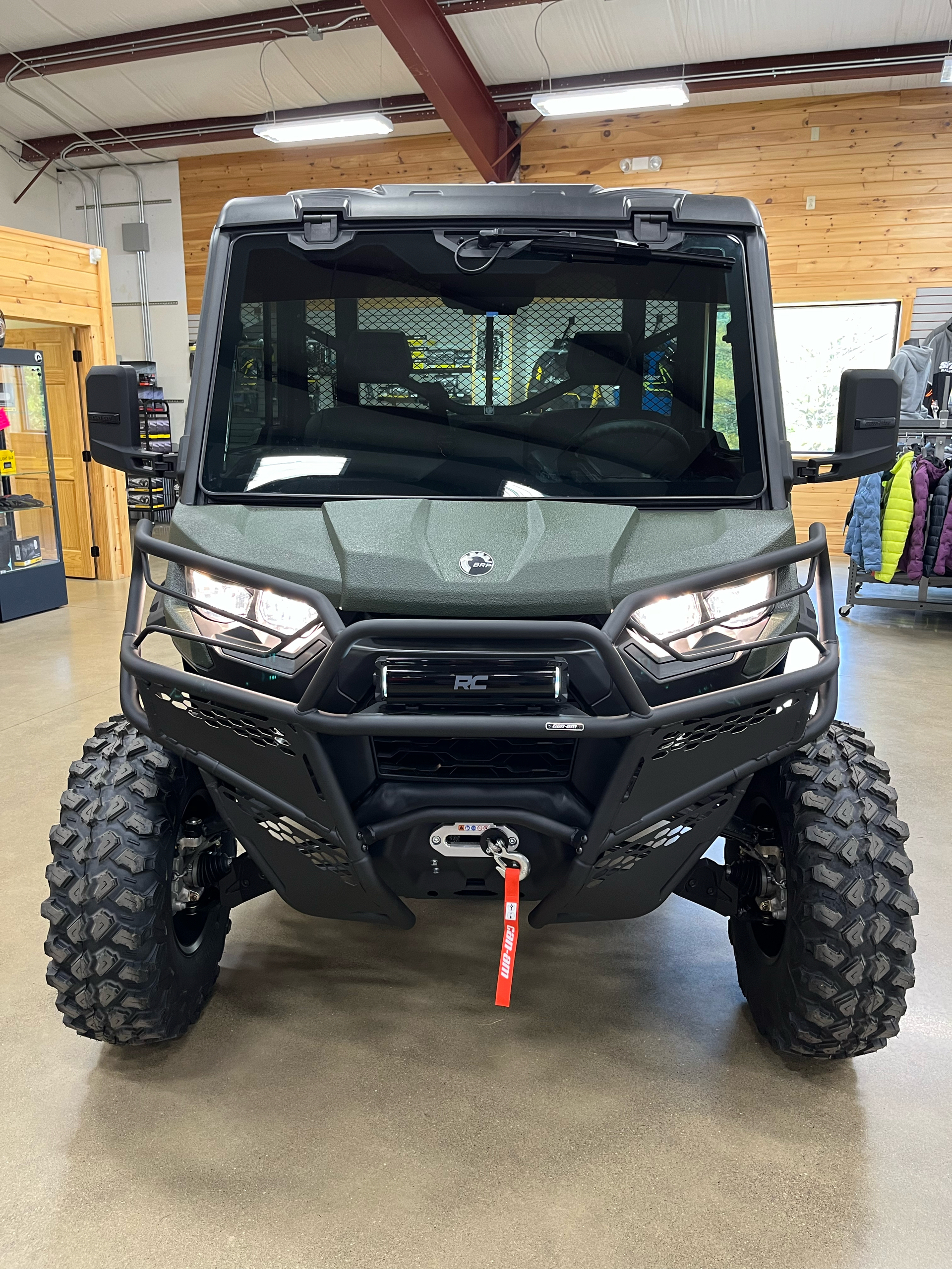 2024 Can-Am Defender DPS CAB in Montrose, Pennsylvania - Photo 5