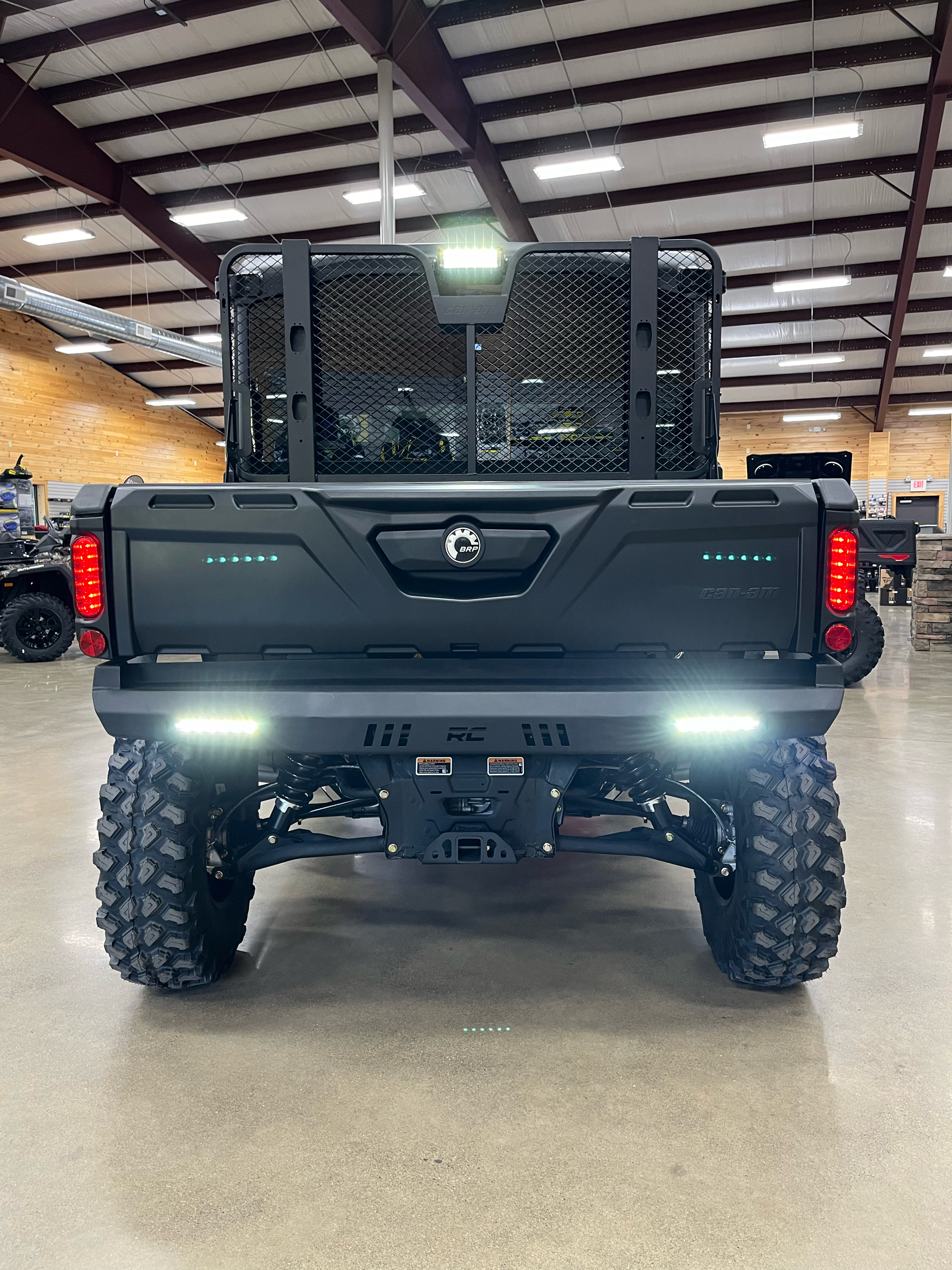 2024 Can-Am Defender DPS CAB in Montrose, Pennsylvania - Photo 9