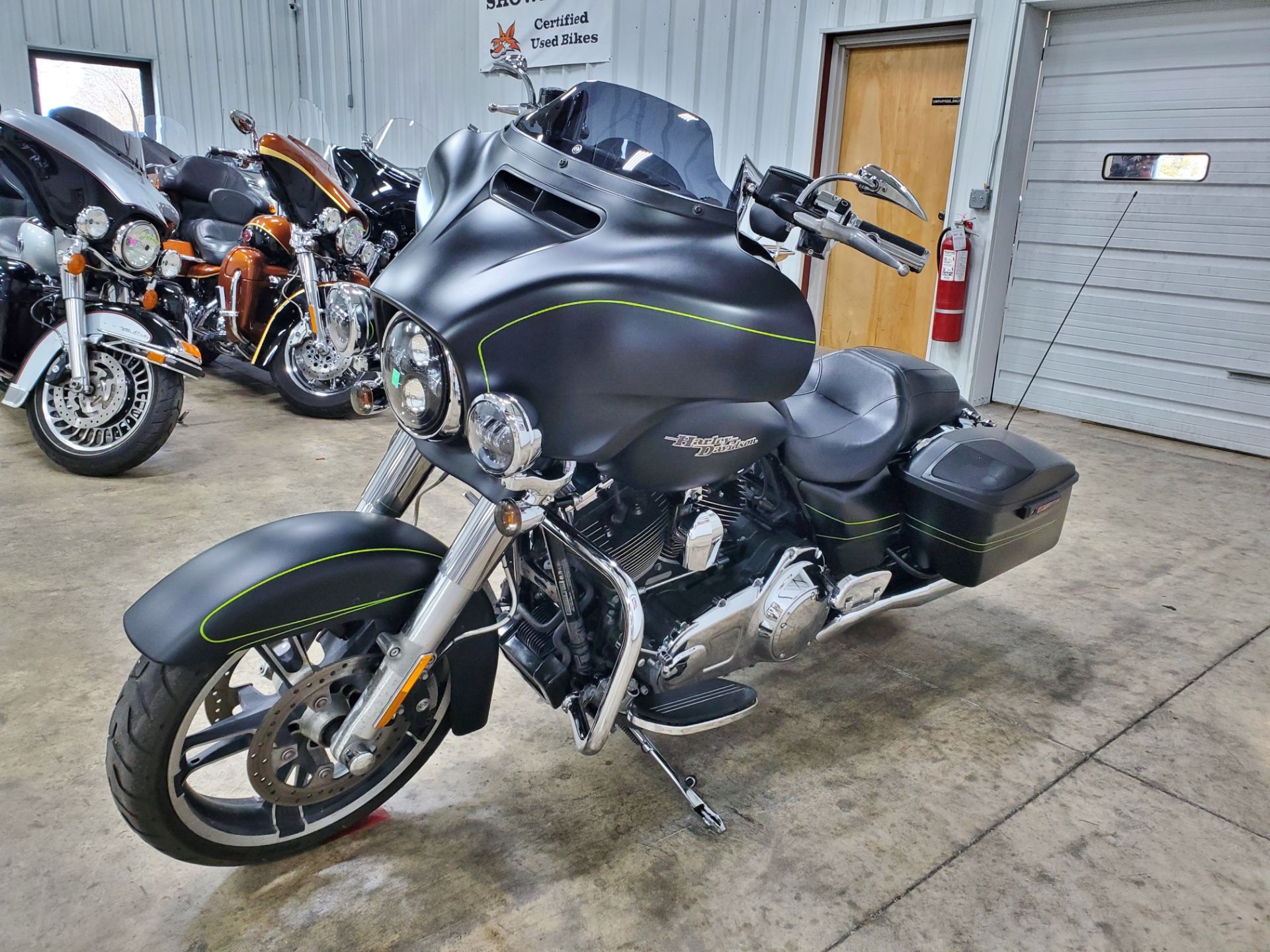 2014 Harley-Davidson Street Glide® Special in Sandusky, Ohio - Photo 5