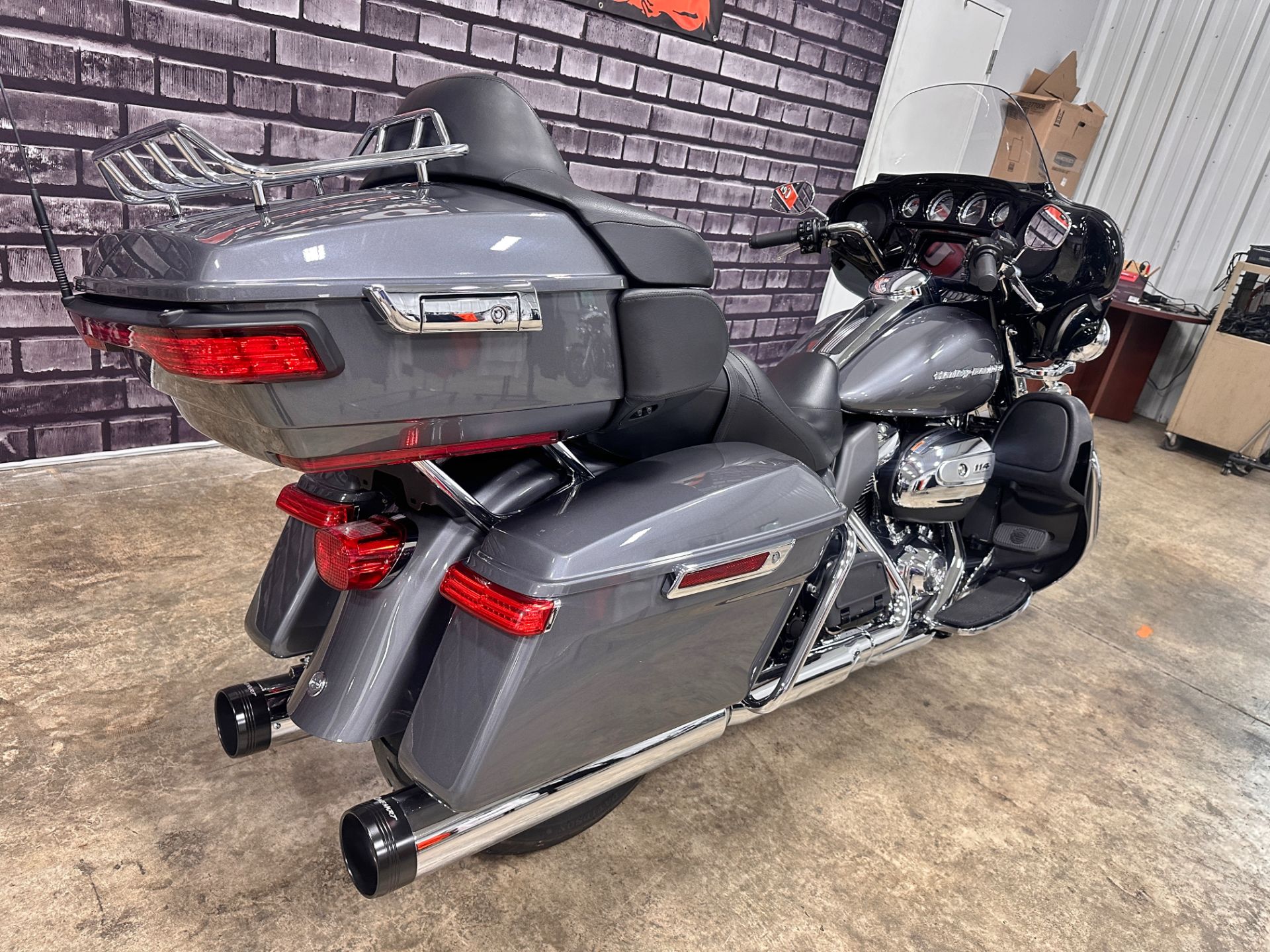 2022 Harley-Davidson Ultra Limited in Sandusky, Ohio - Photo 8