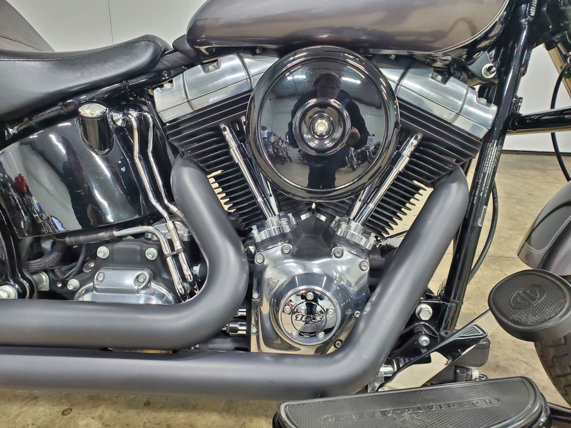 2015 Harley-Davidson Softail Slim® in Sandusky, Ohio - Photo 2