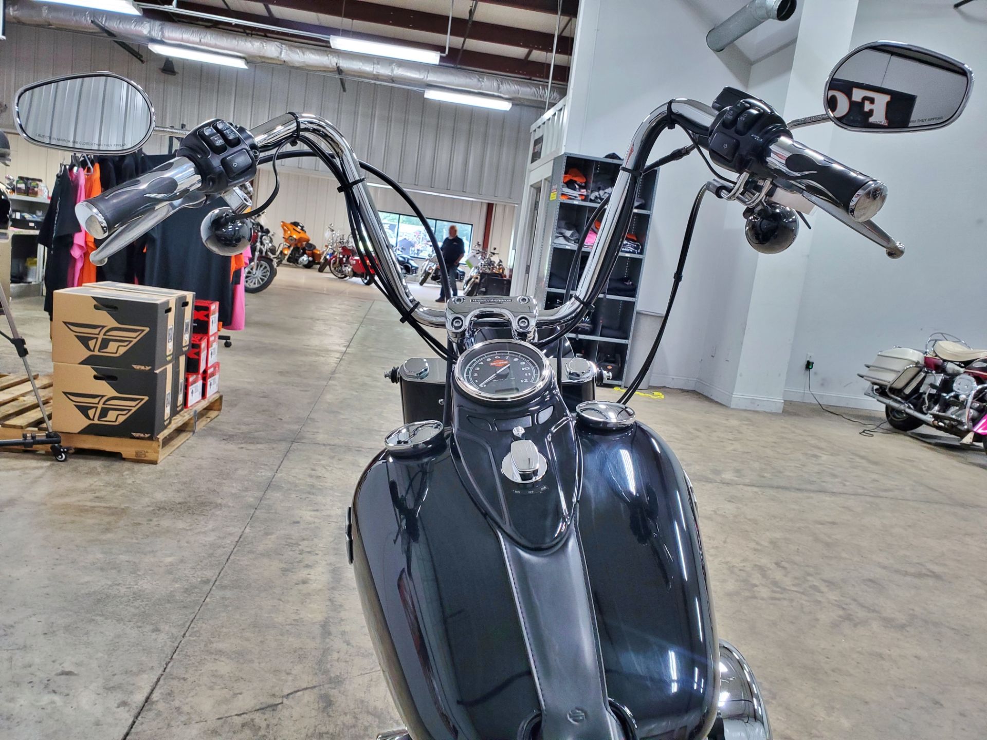 2015 Harley-Davidson Softail Slim® in Sandusky, Ohio - Photo 11
