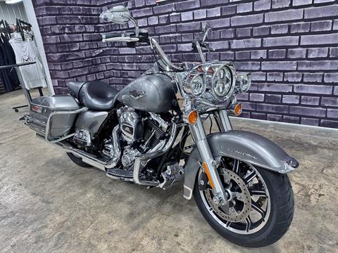 2016 Harley-Davidson Road King® in Sandusky, Ohio - Photo 3