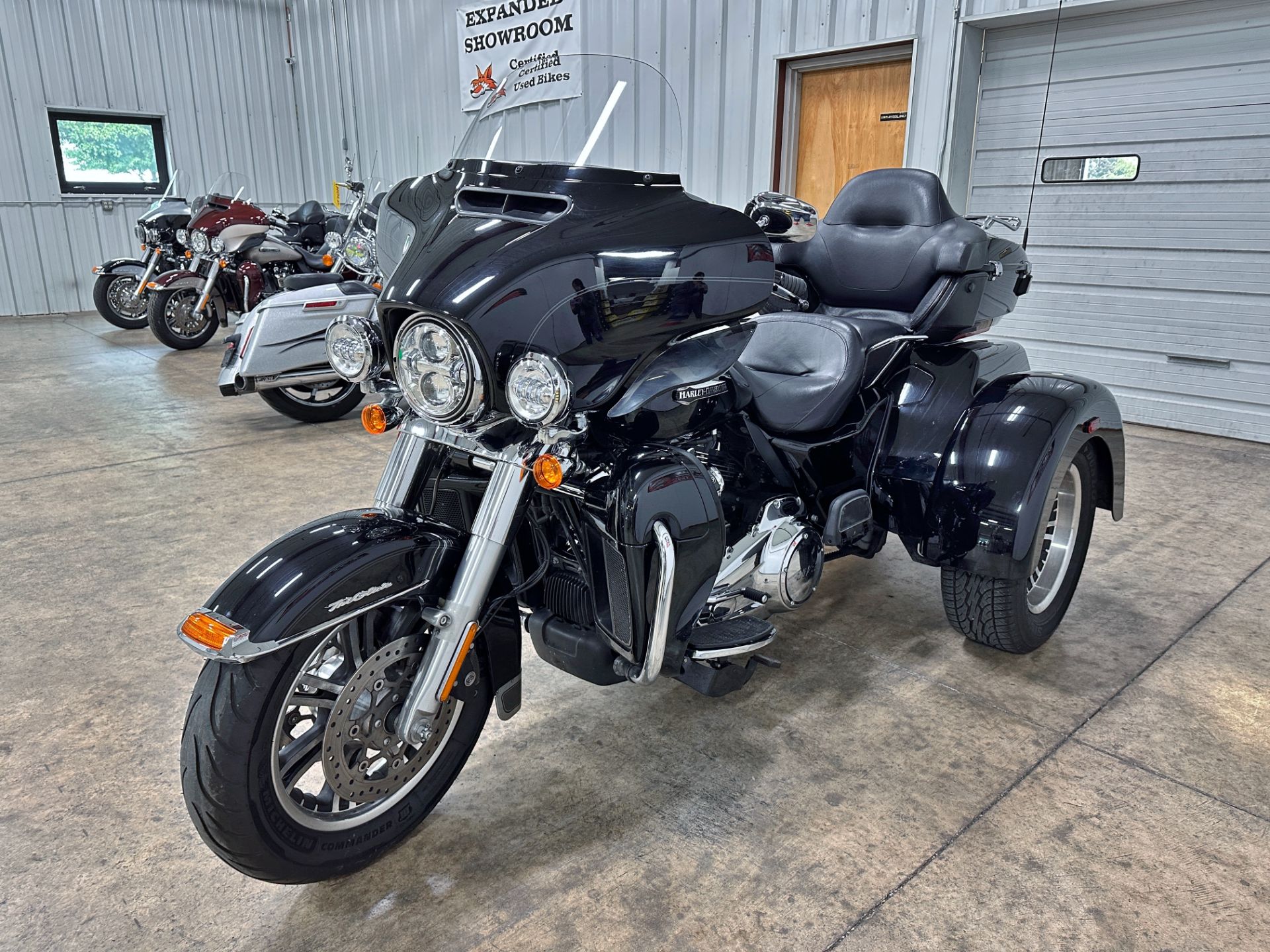 2019 Harley-Davidson Tri Glide® Ultra in Sandusky, Ohio - Photo 5