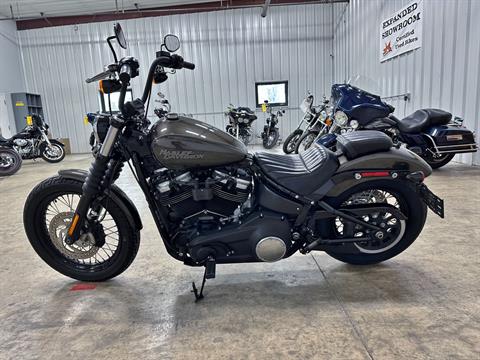 2020 Harley-Davidson Street Bob® in Sandusky, Ohio - Photo 6