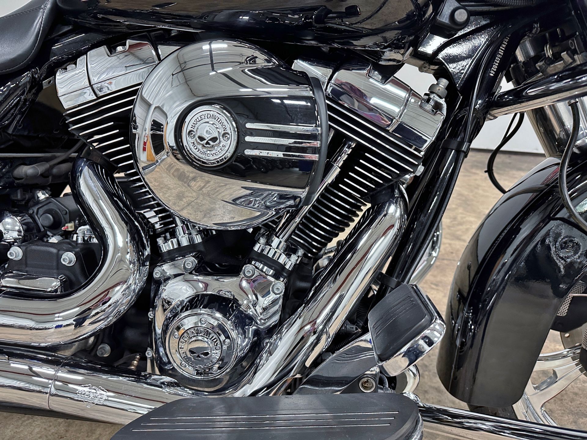 2015 Harley-Davidson Street Glide® Special in Sandusky, Ohio - Photo 2