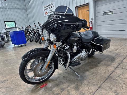 2015 Harley-Davidson Street Glide® Special in Sandusky, Ohio - Photo 5