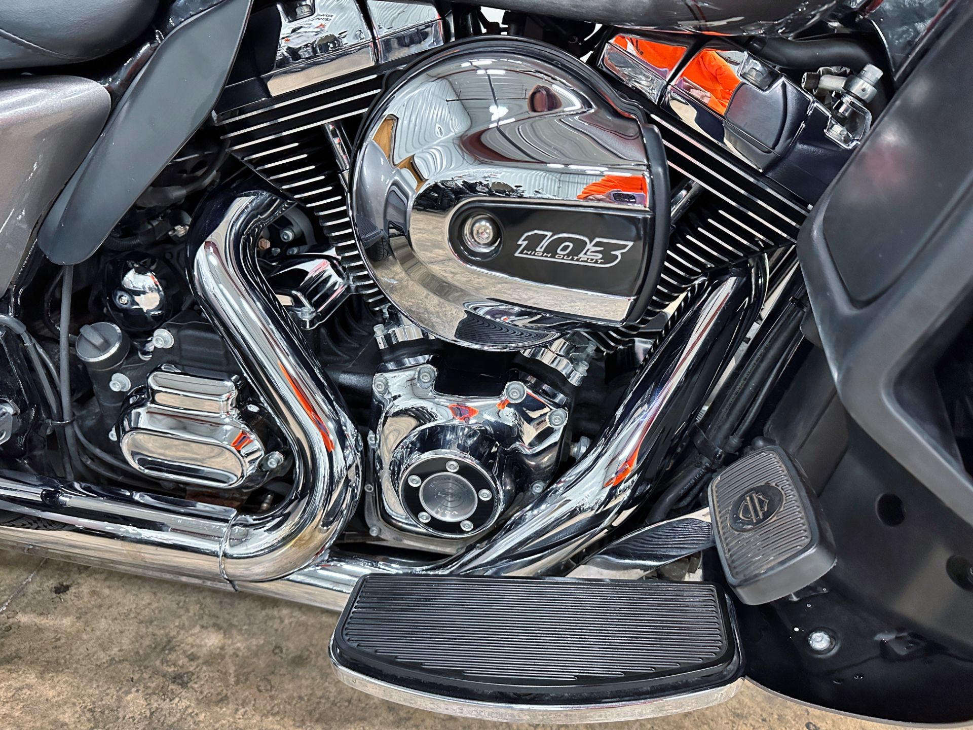 2016 Harley-Davidson Tri Glide® Ultra in Sandusky, Ohio - Photo 2