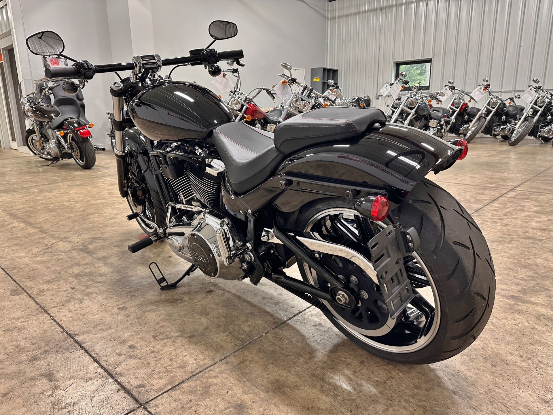 2018 Harley-Davidson Breakout® 114 in Sandusky, Ohio - Photo 7