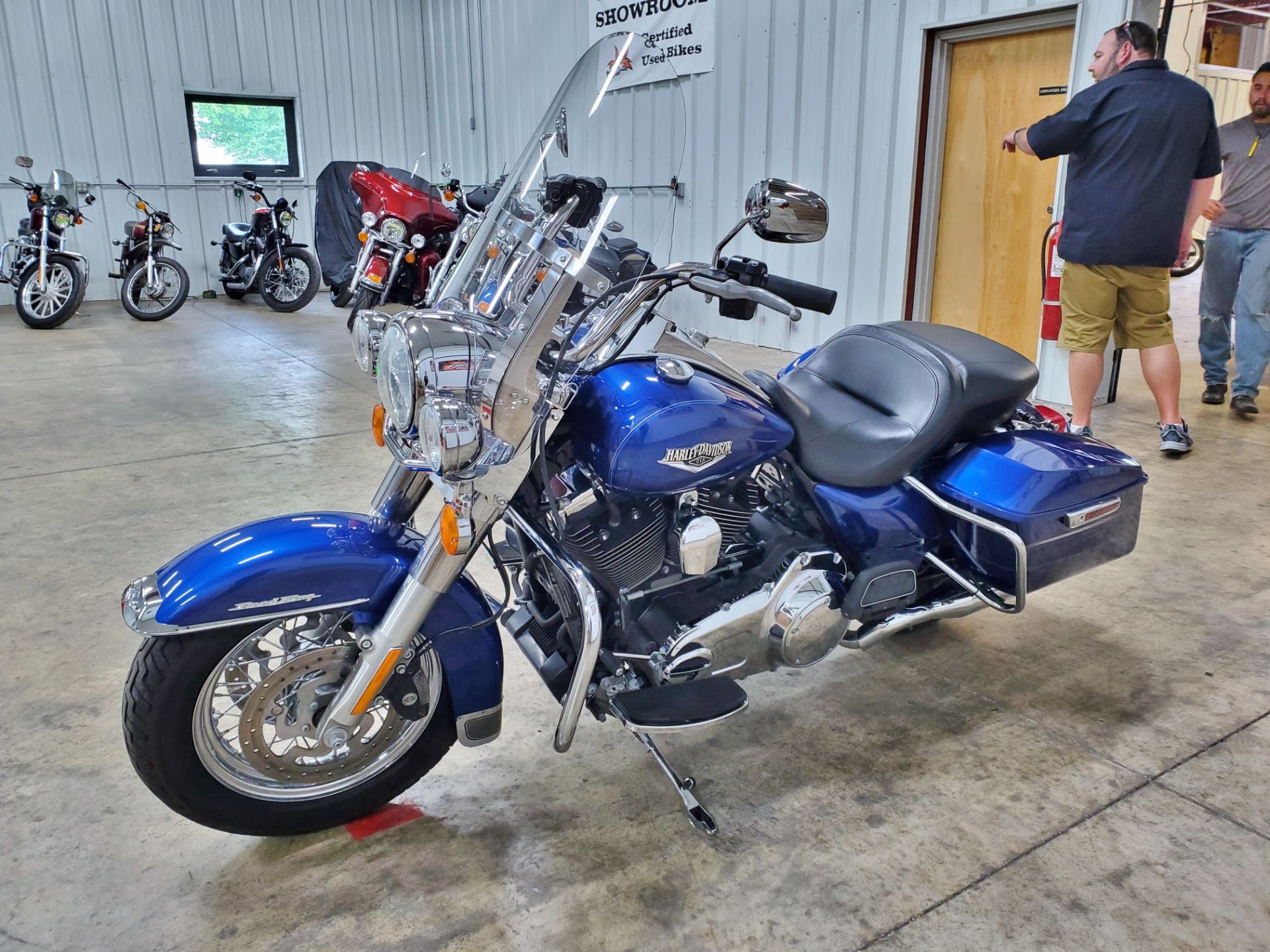 2015 Harley-Davidson Road King® in Sandusky, Ohio - Photo 5