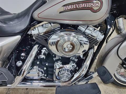 2007 Harley-Davidson Electra Glide® Classic in Sandusky, Ohio - Photo 2