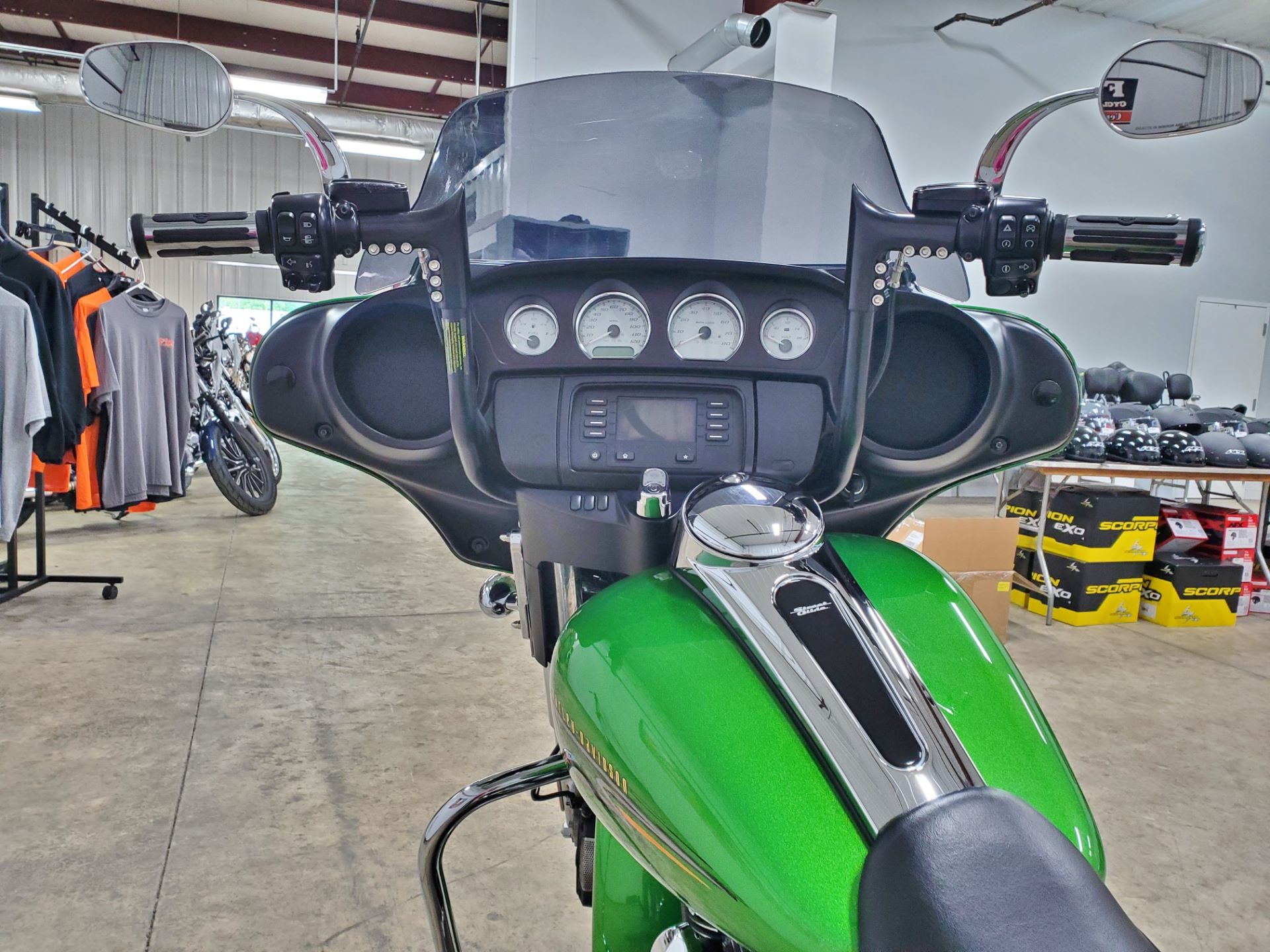 2015 Harley-Davidson Street Glide® in Sandusky, Ohio - Photo 11